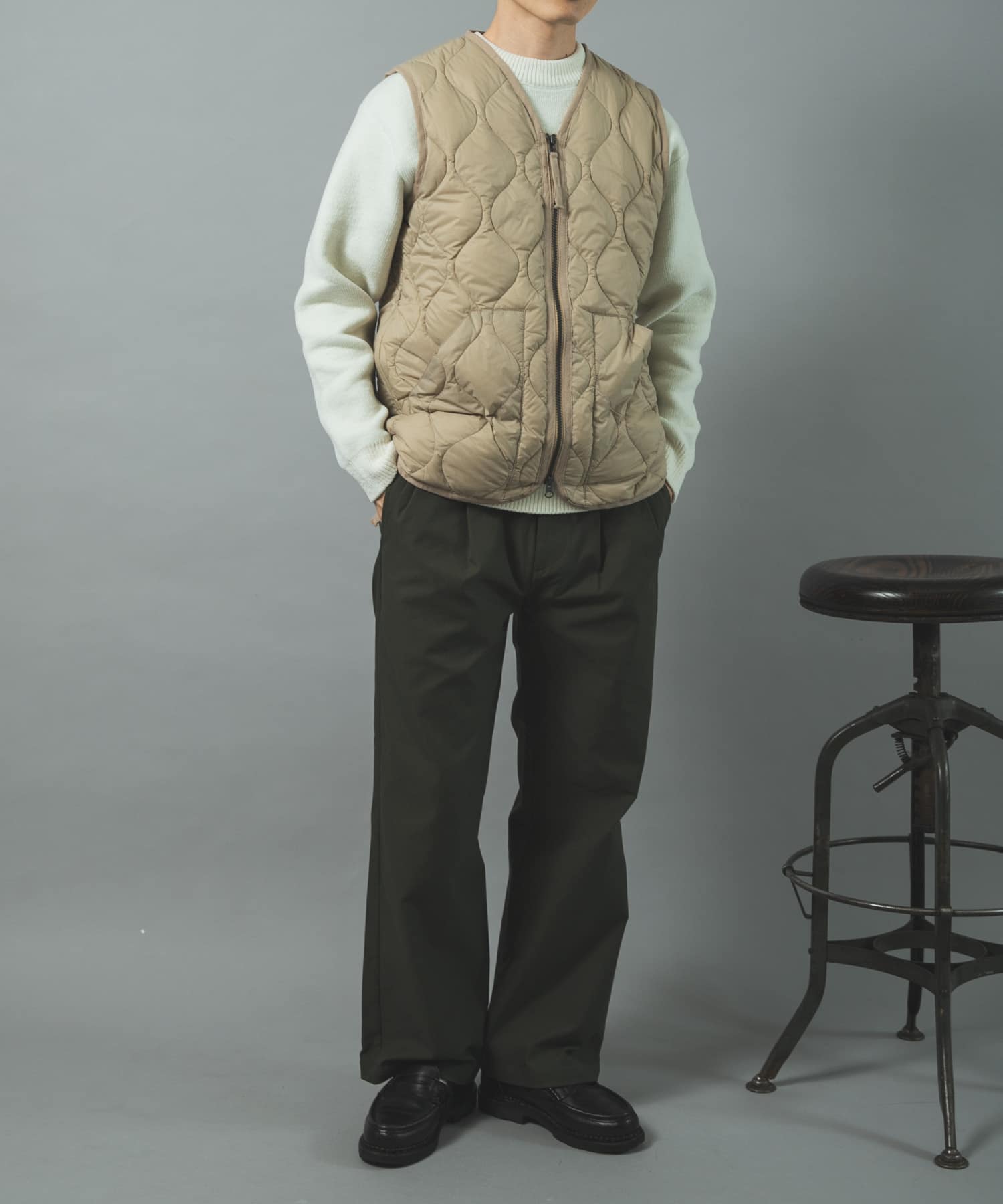 G.BEIGE
