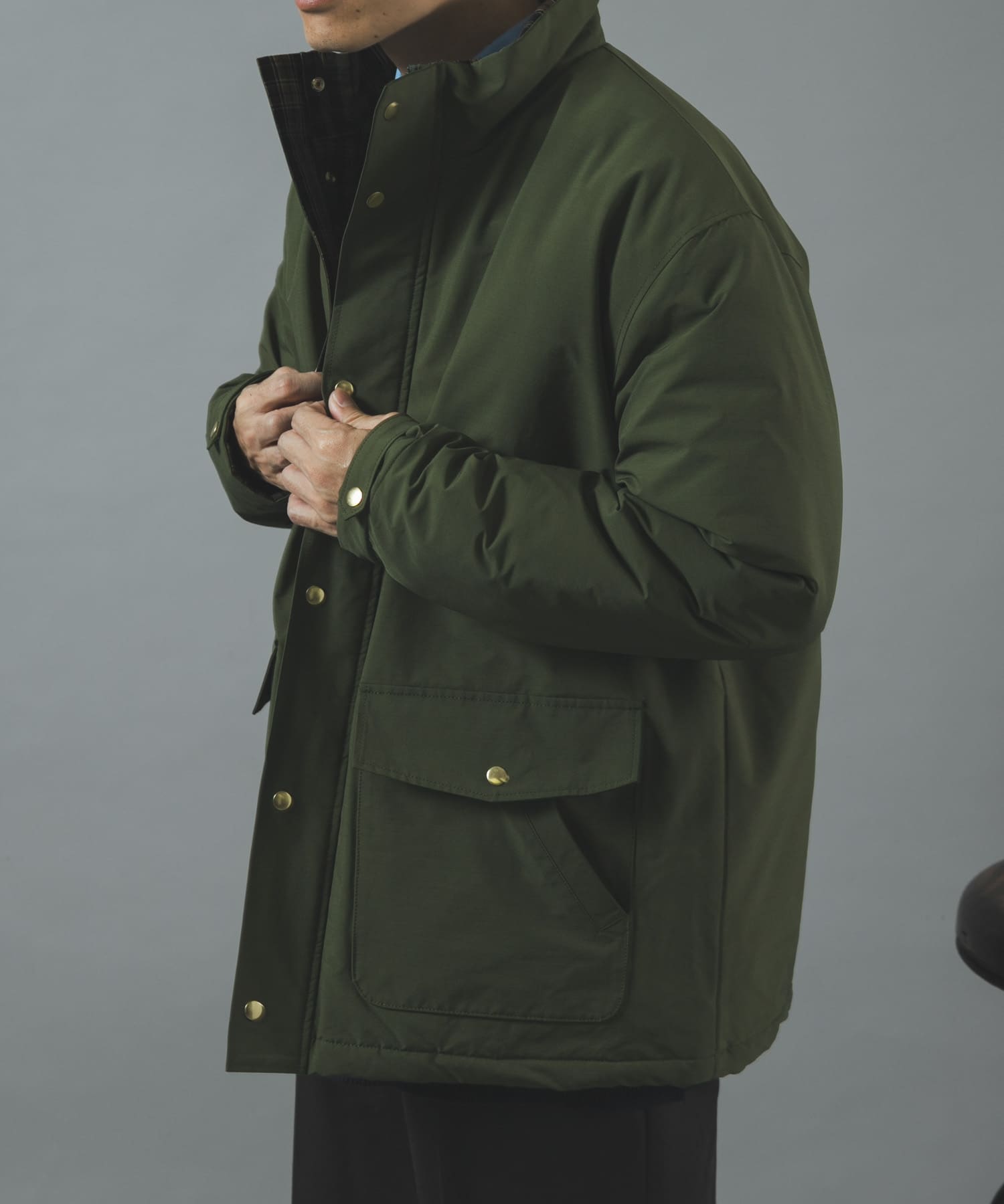 KHAKI