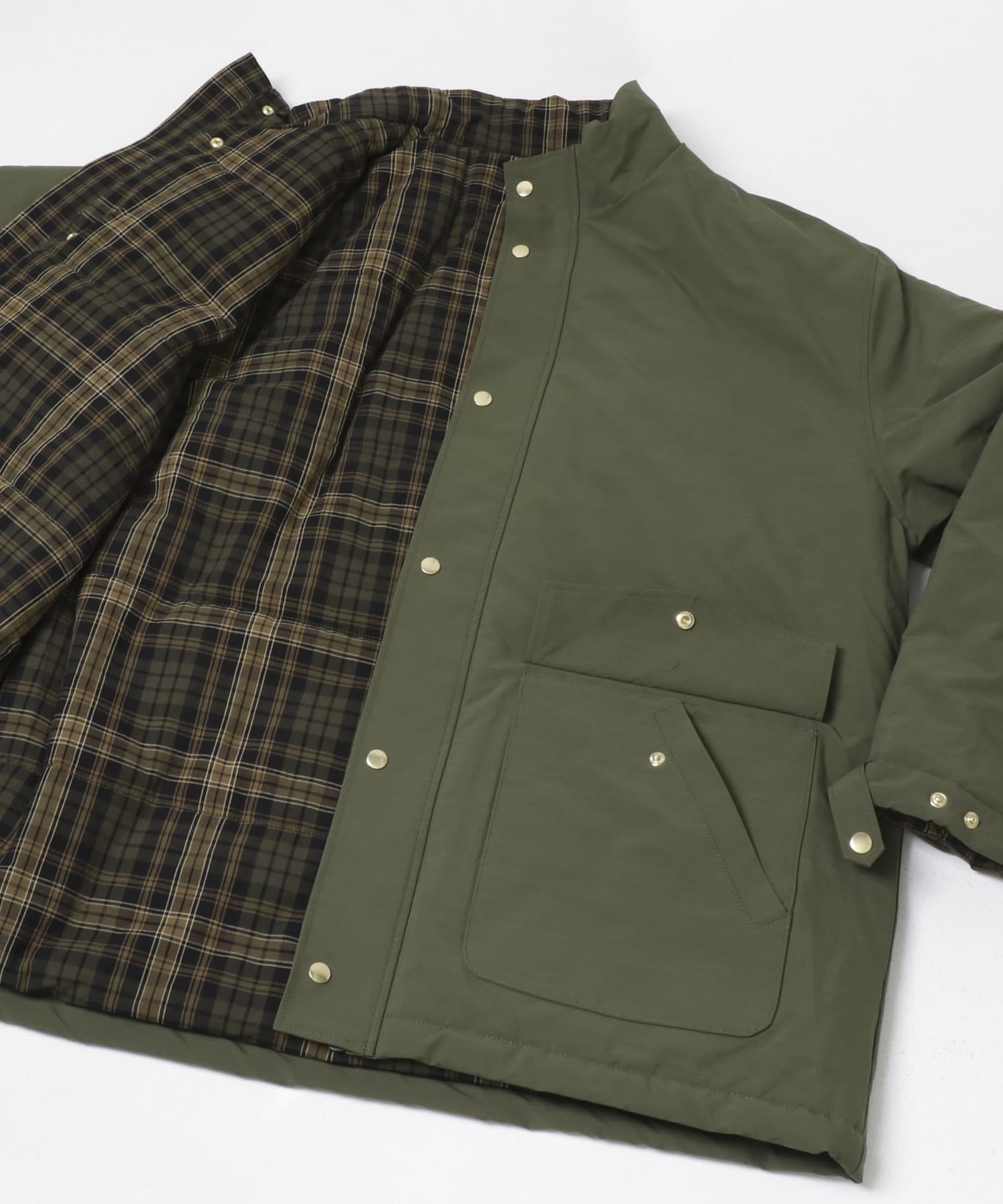 KHAKI