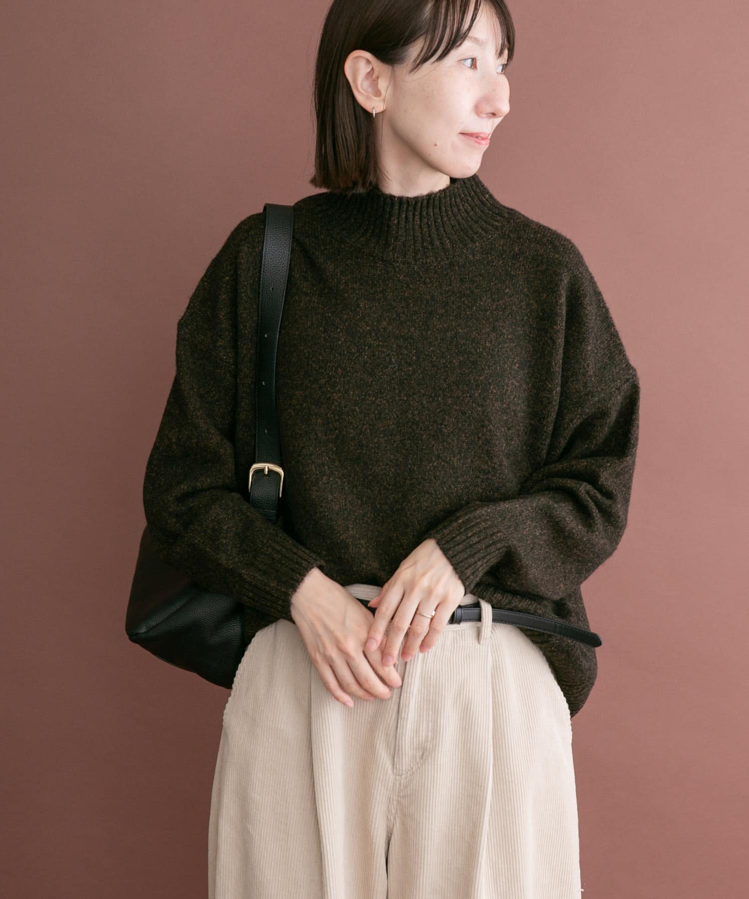 ハイネックメランジニット