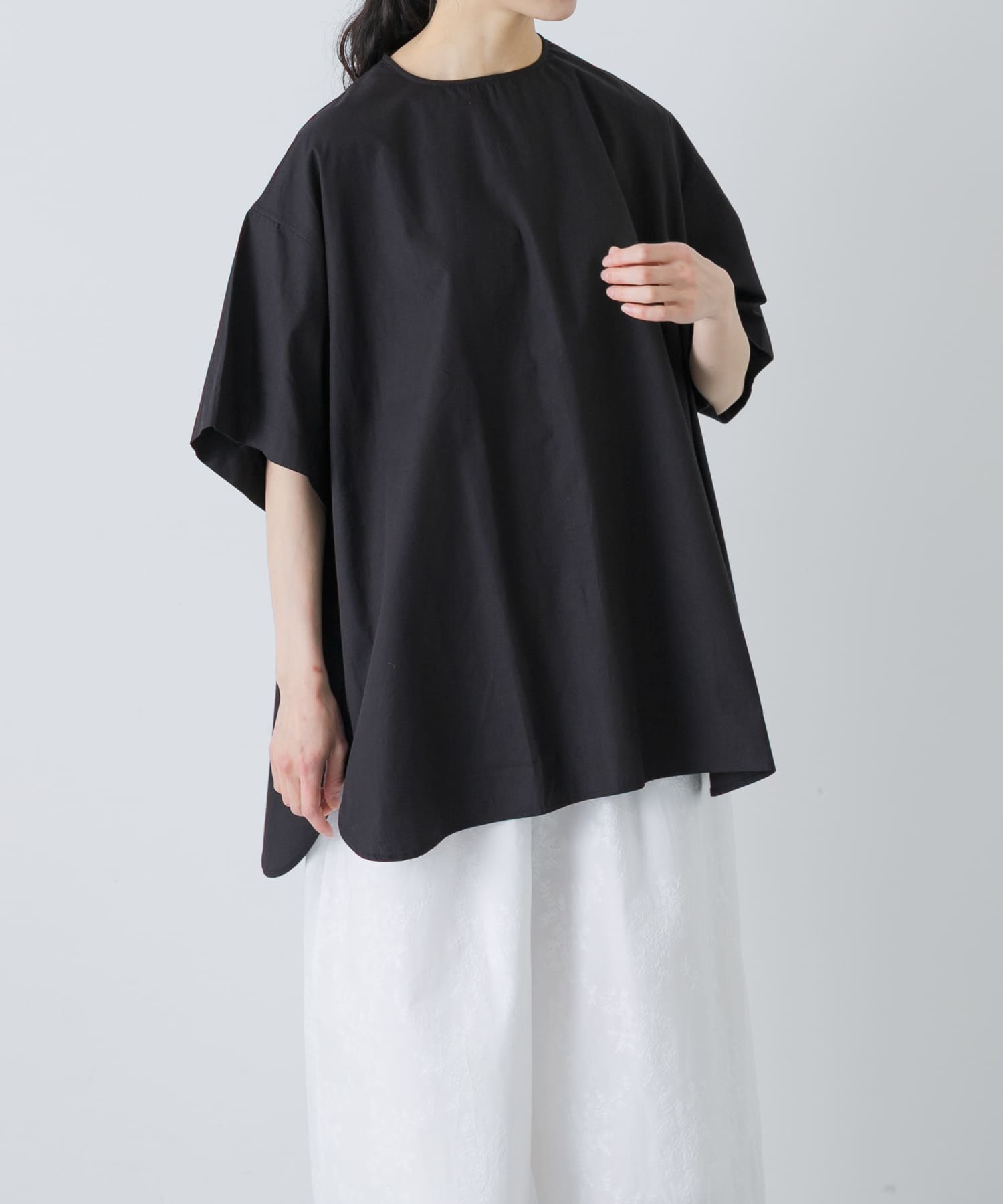 身長：162cm サイズ：38