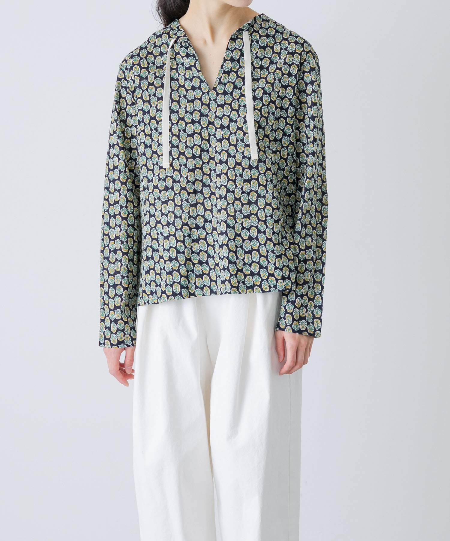 MEYAME　COTTON PRINT BLOUSE