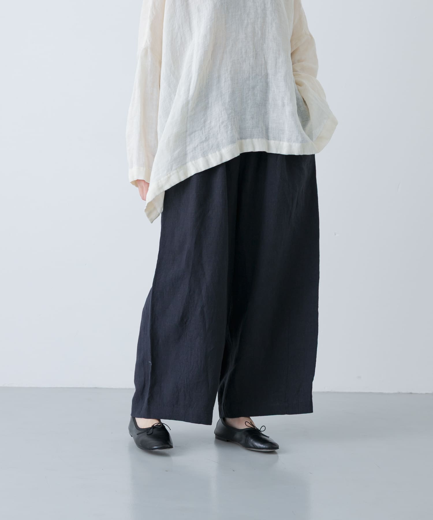 Vlas Blomme　ギャザーパンツ