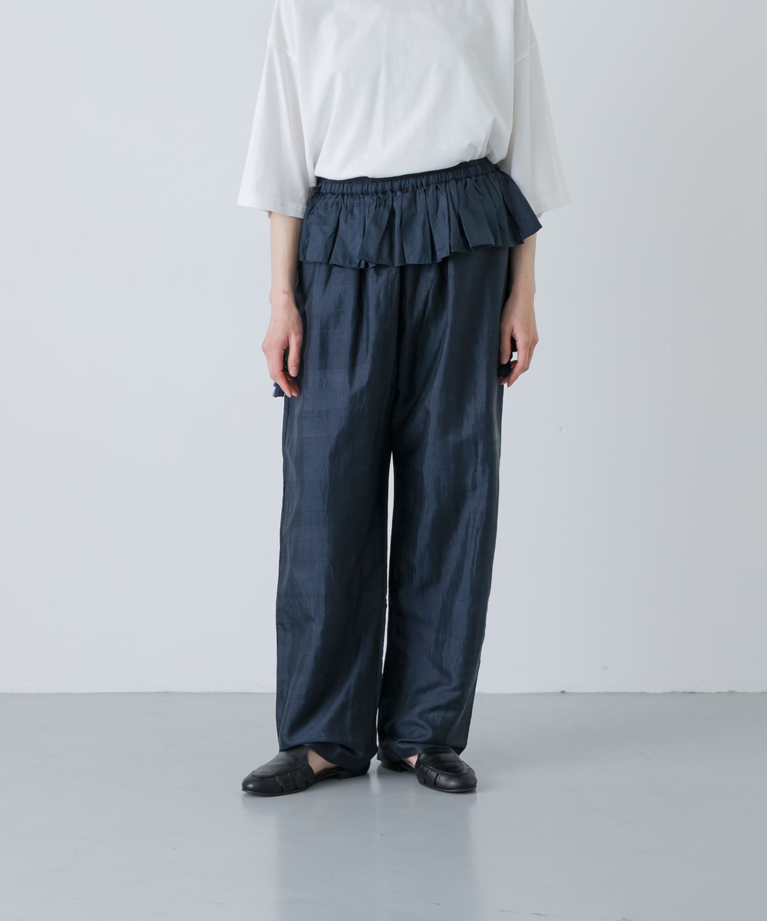 BUNON　FLAP PANTS