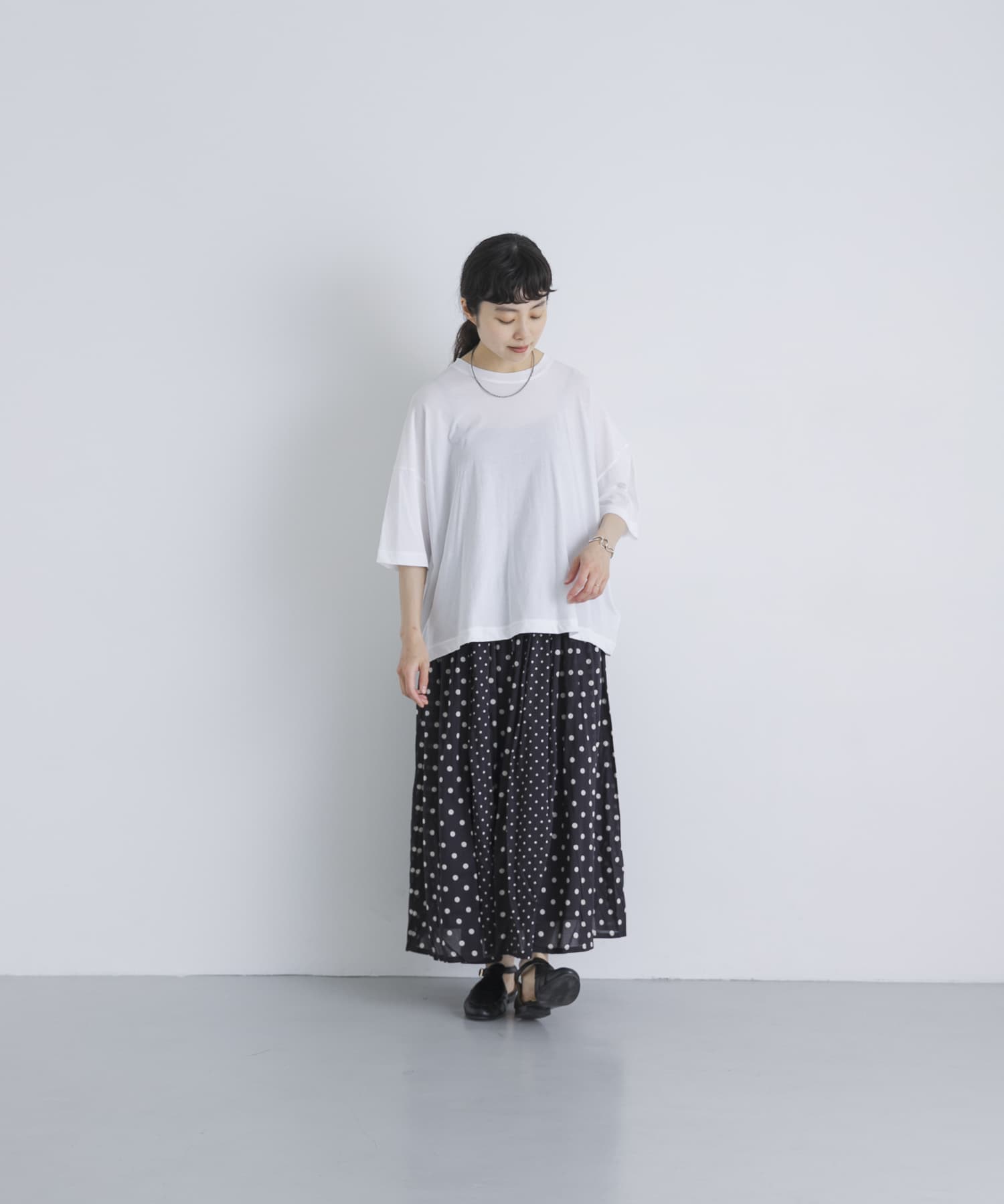 BLK.L.DOT
