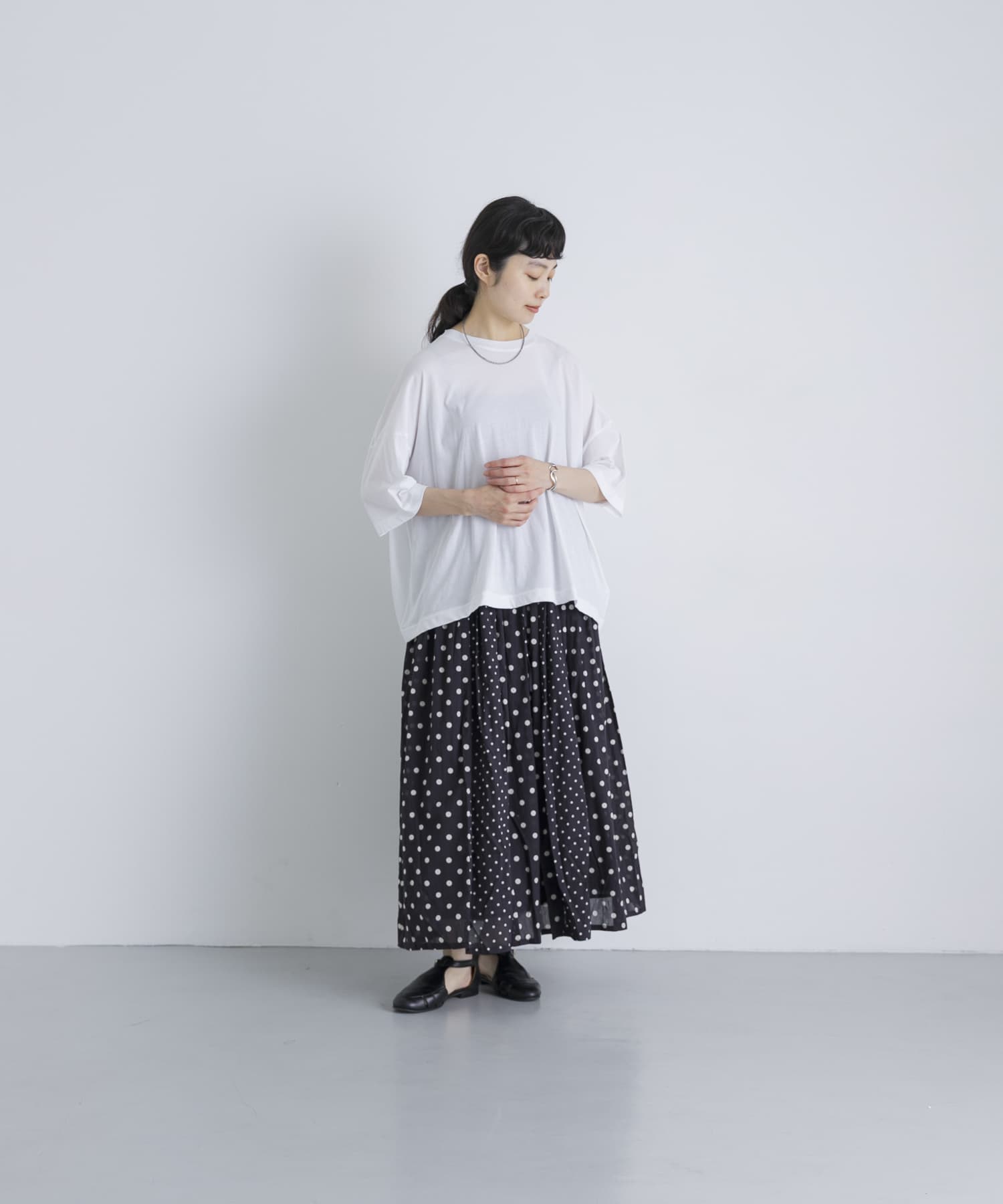 BLK.L.DOT