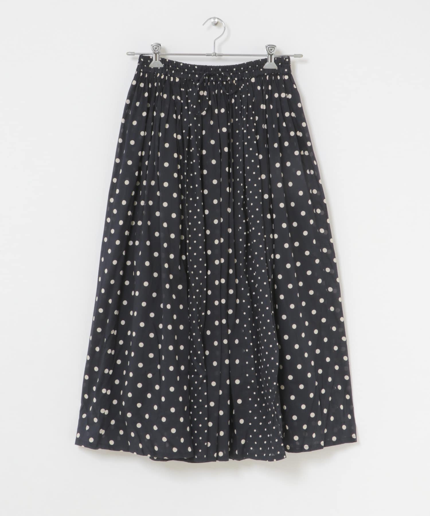 BLK.L.DOT
