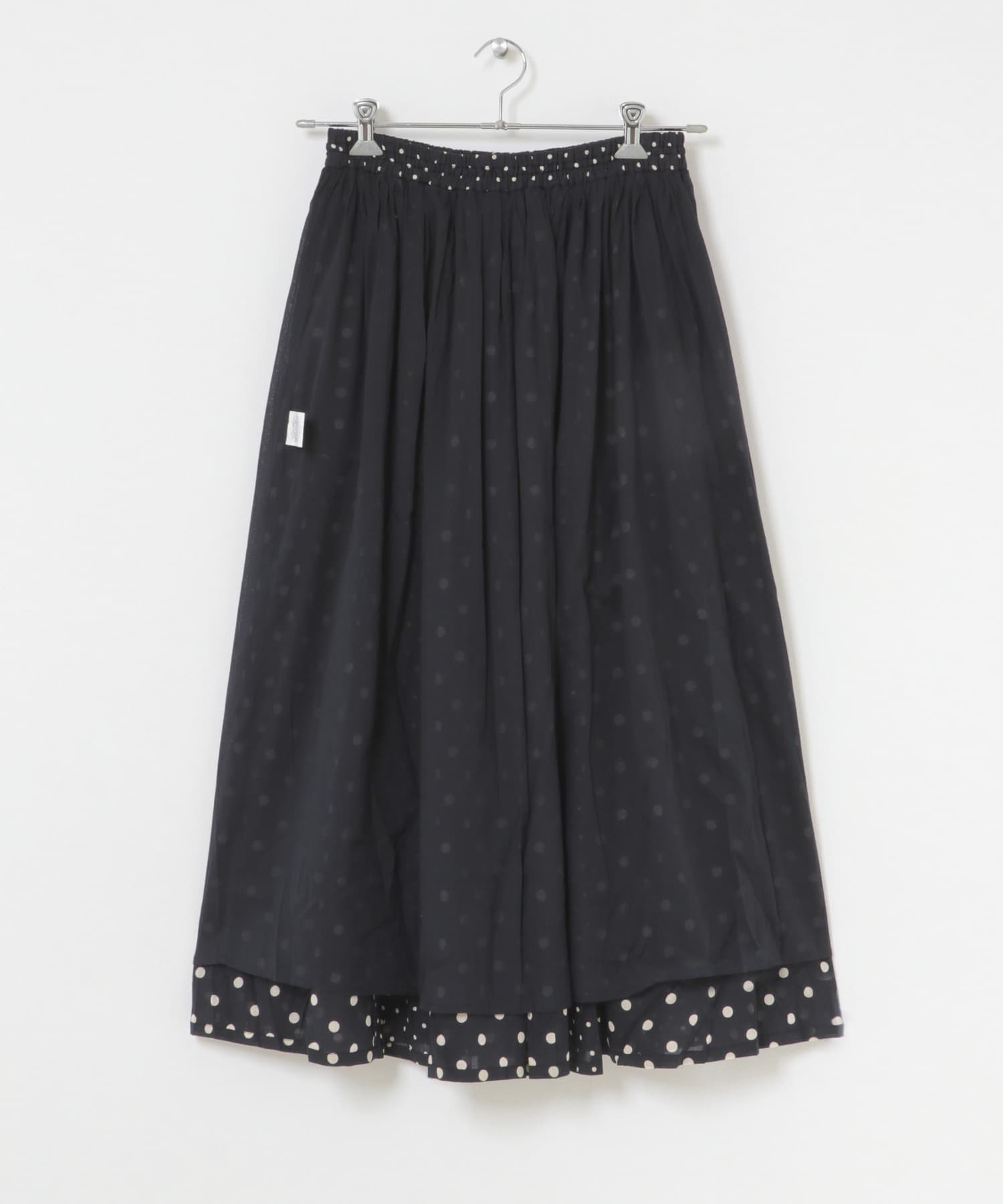 BLK.L.DOT