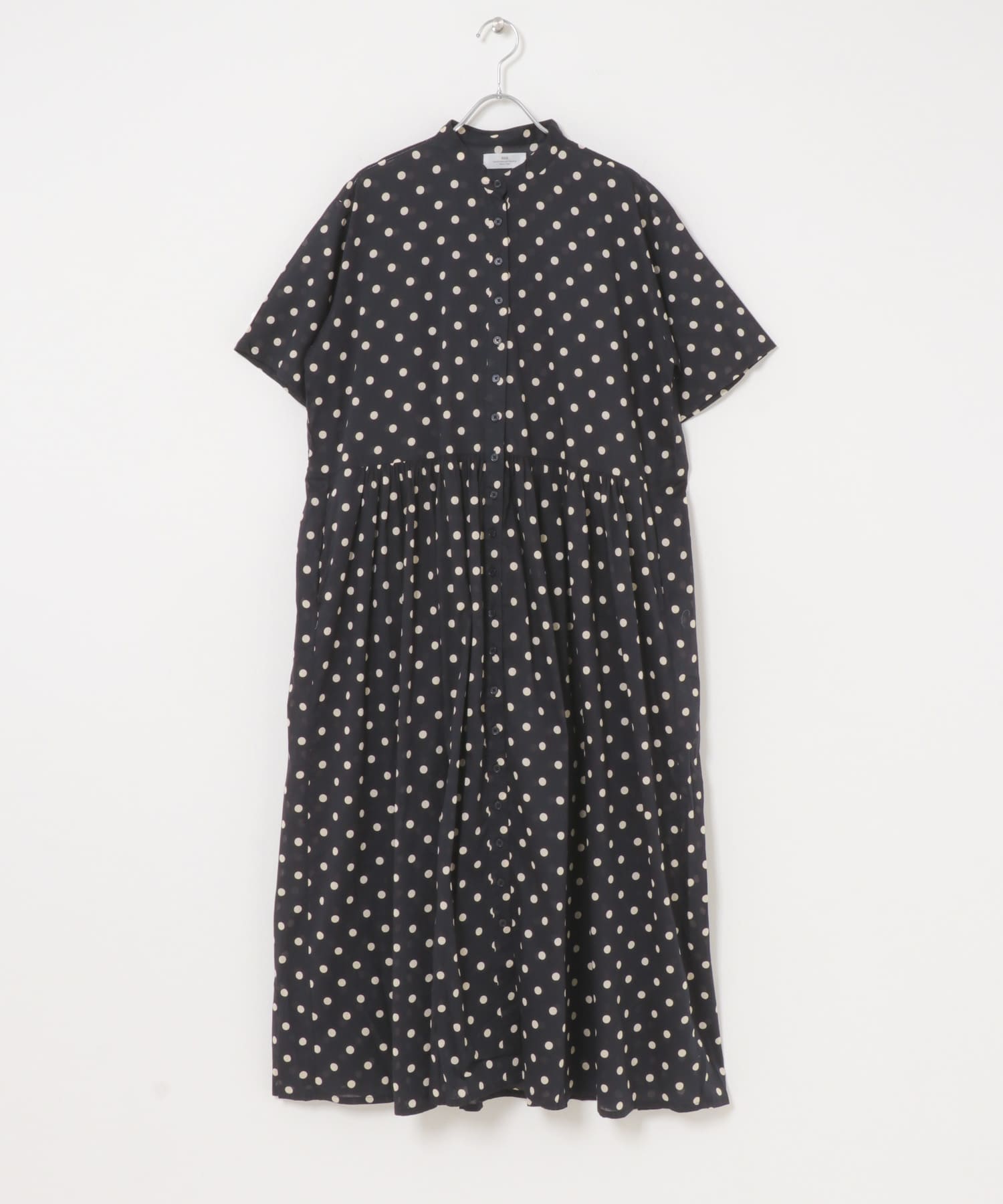 BLK.L.DOT