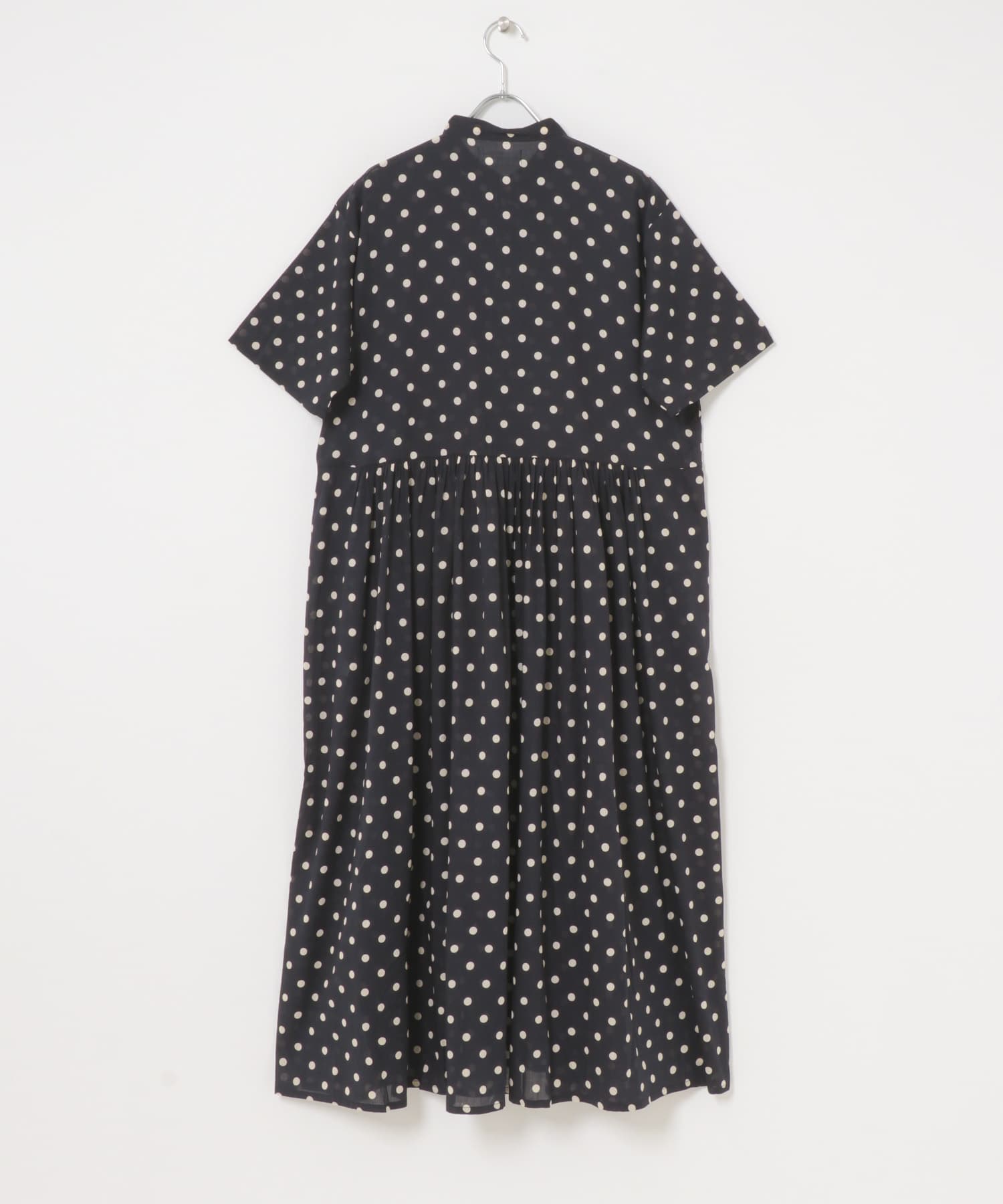 BLK.L.DOT