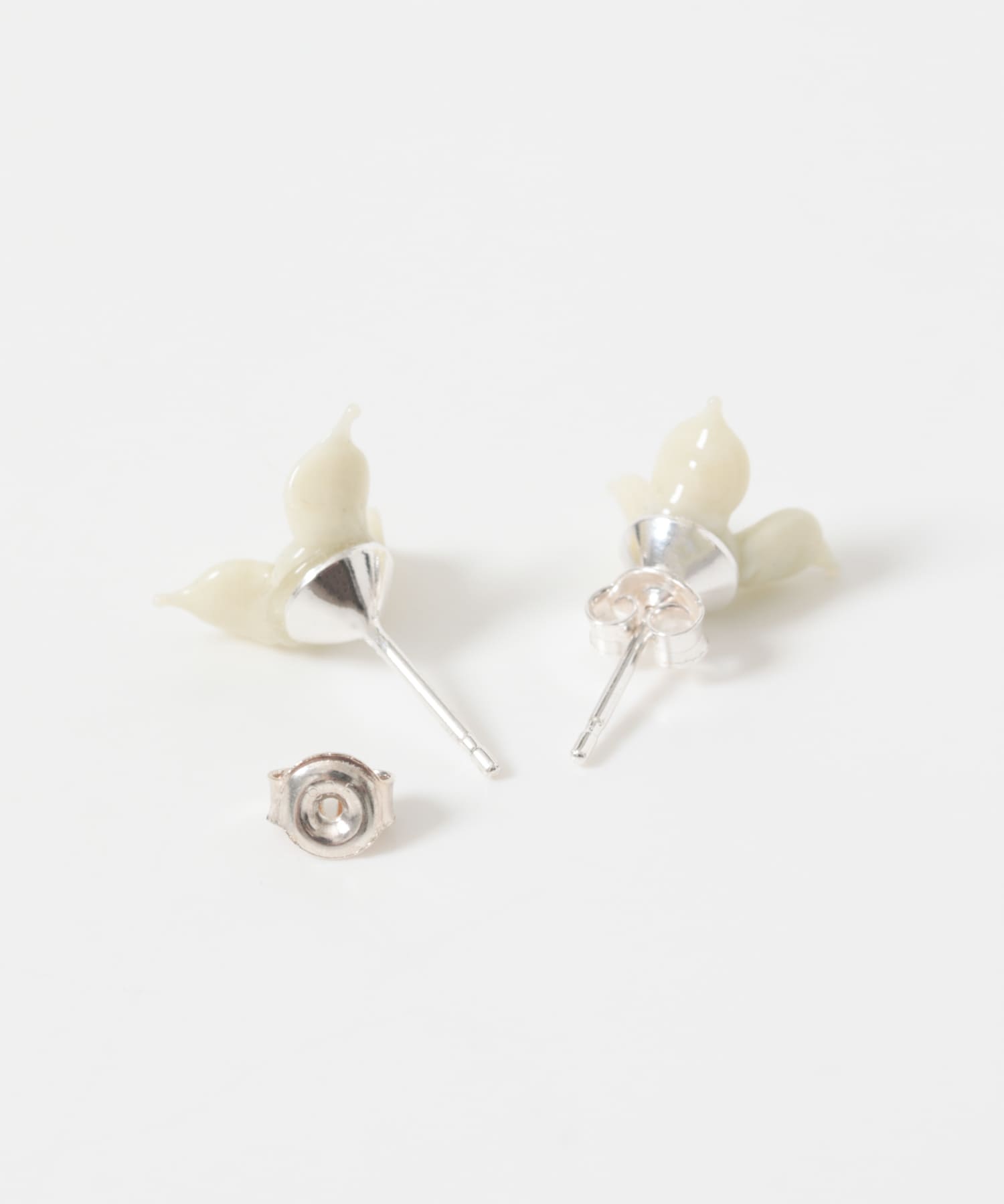 Sisi Joia　BIRD EARRINGS CREME One
