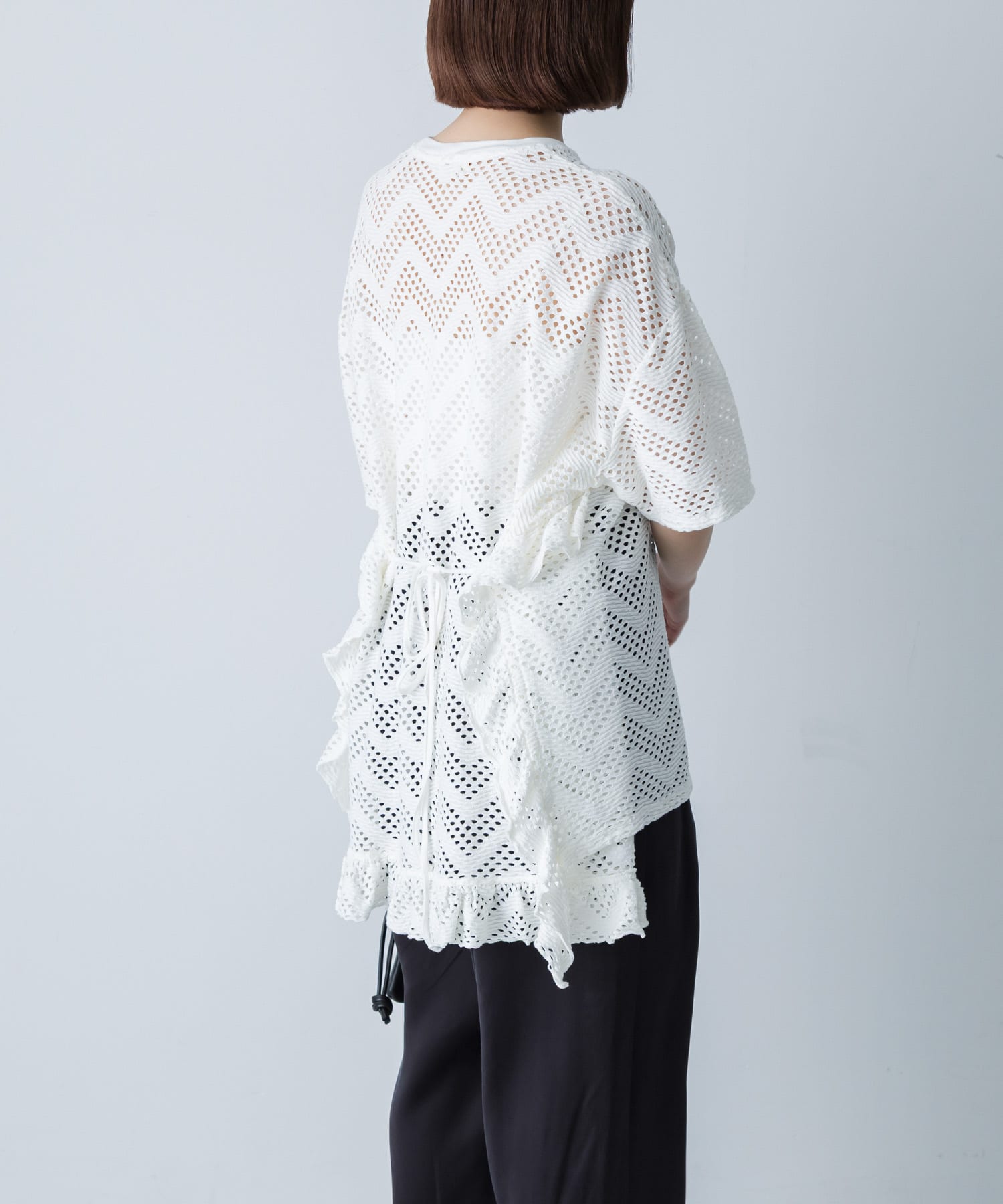 OFF WHITE