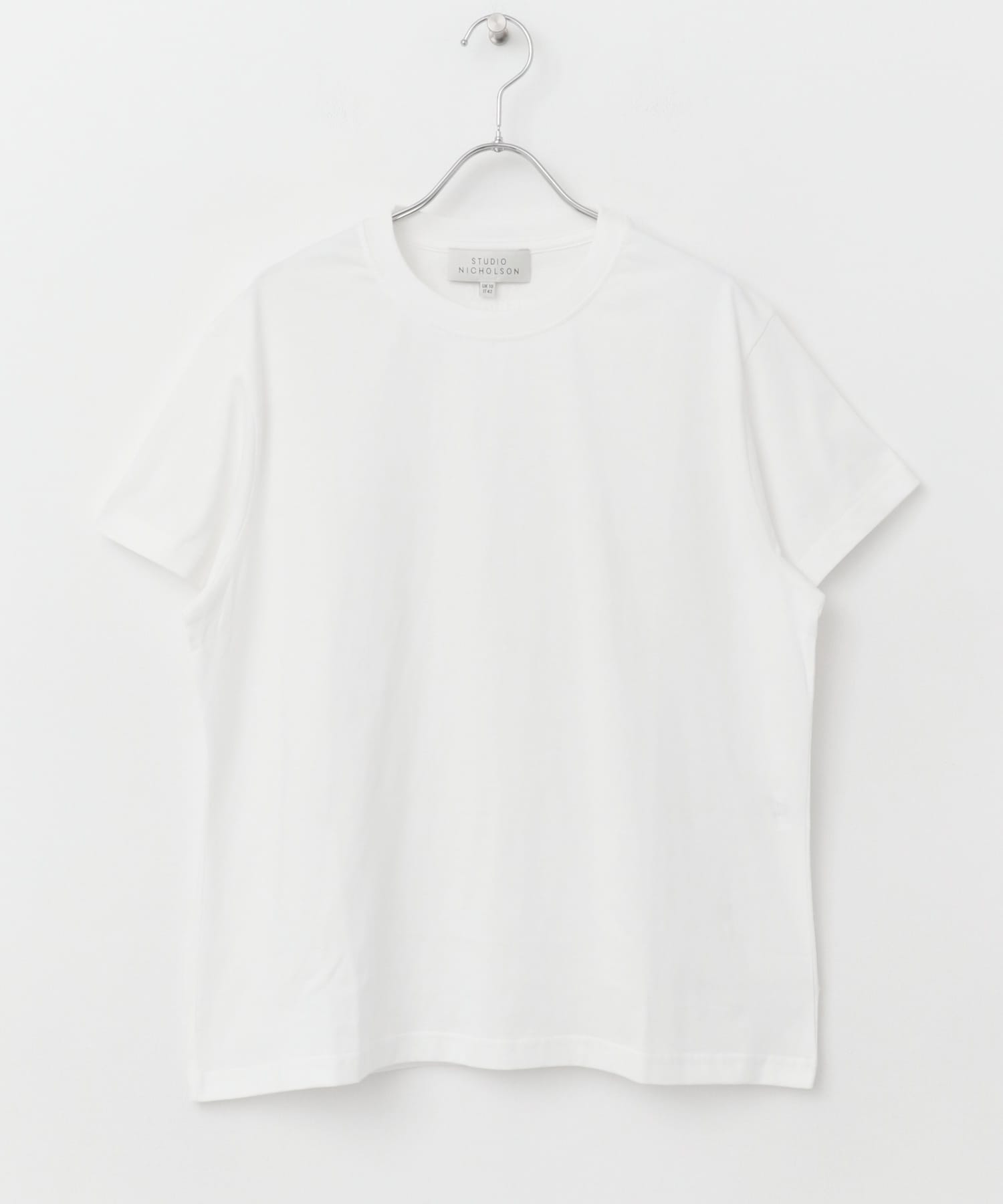 OFF WHITE
