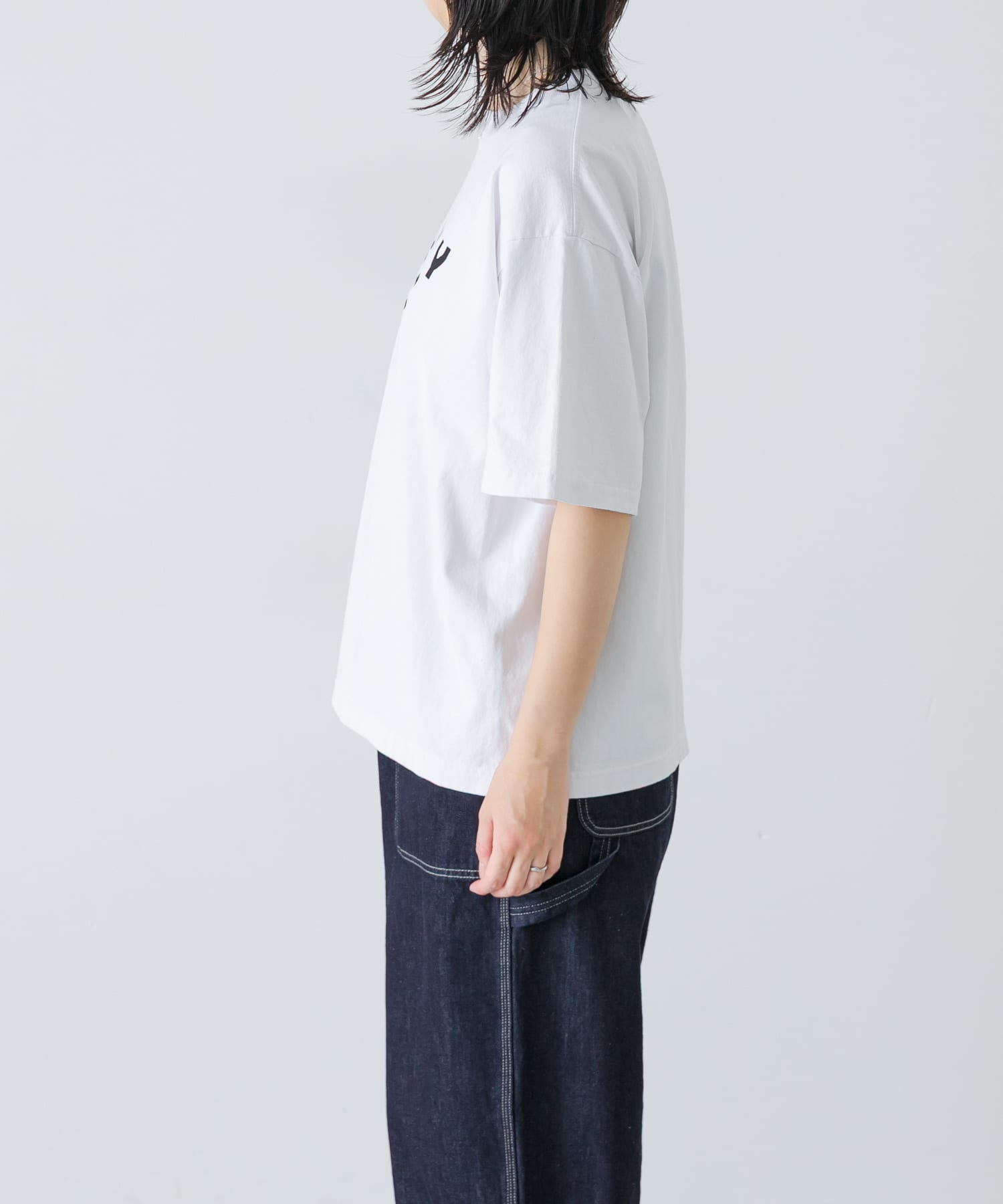 WHITEBLACK