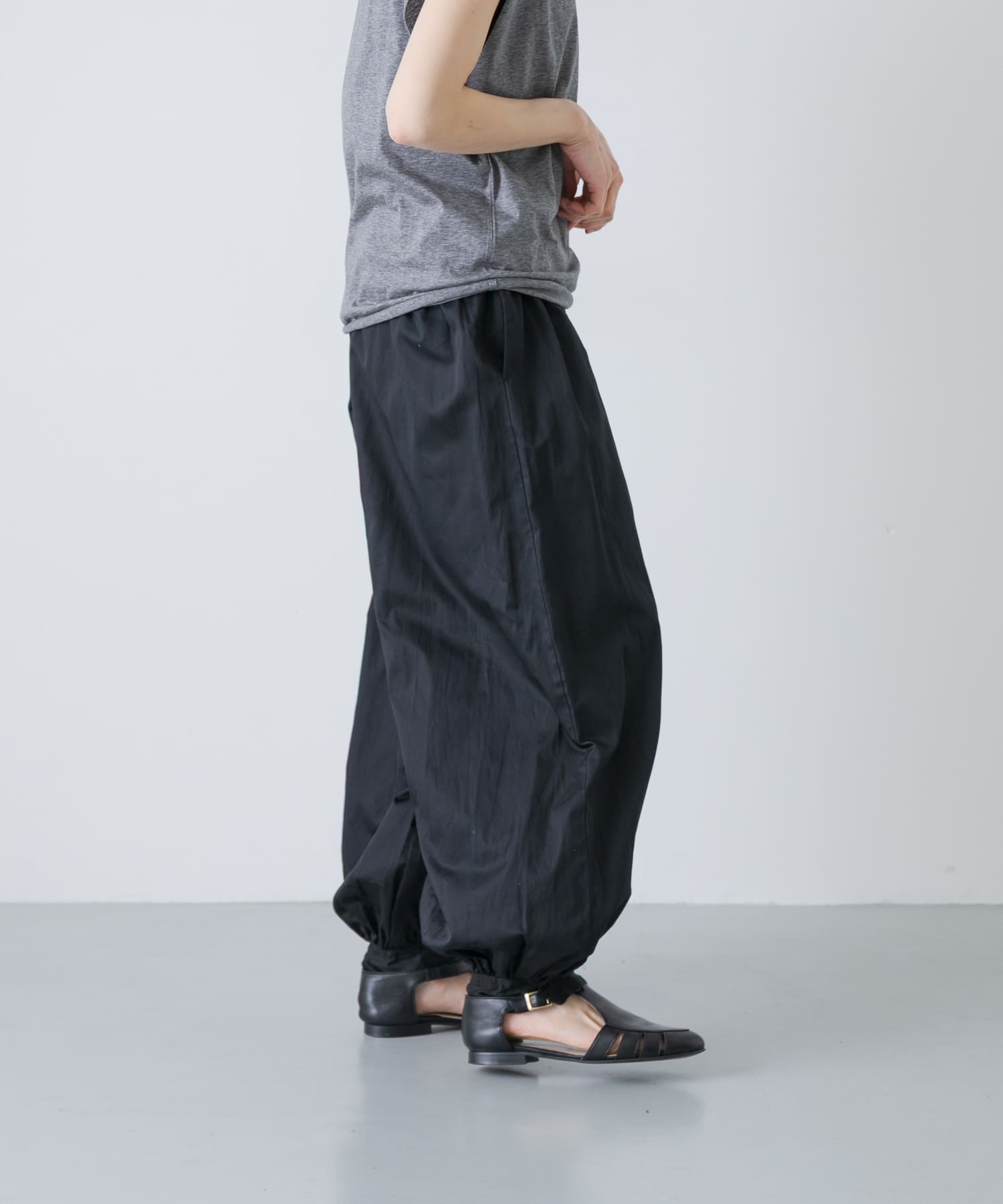 身長：162cm サイズ：38