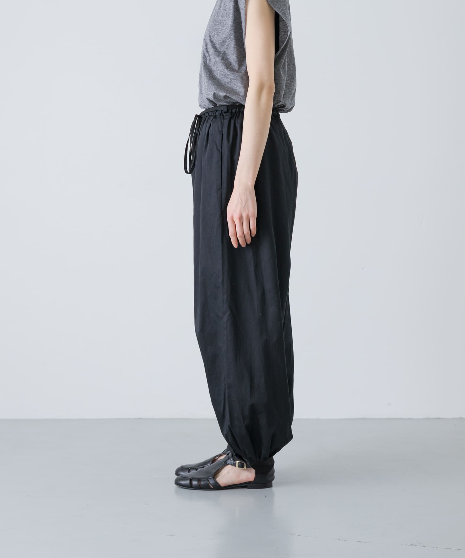 身長：162cm サイズ：38