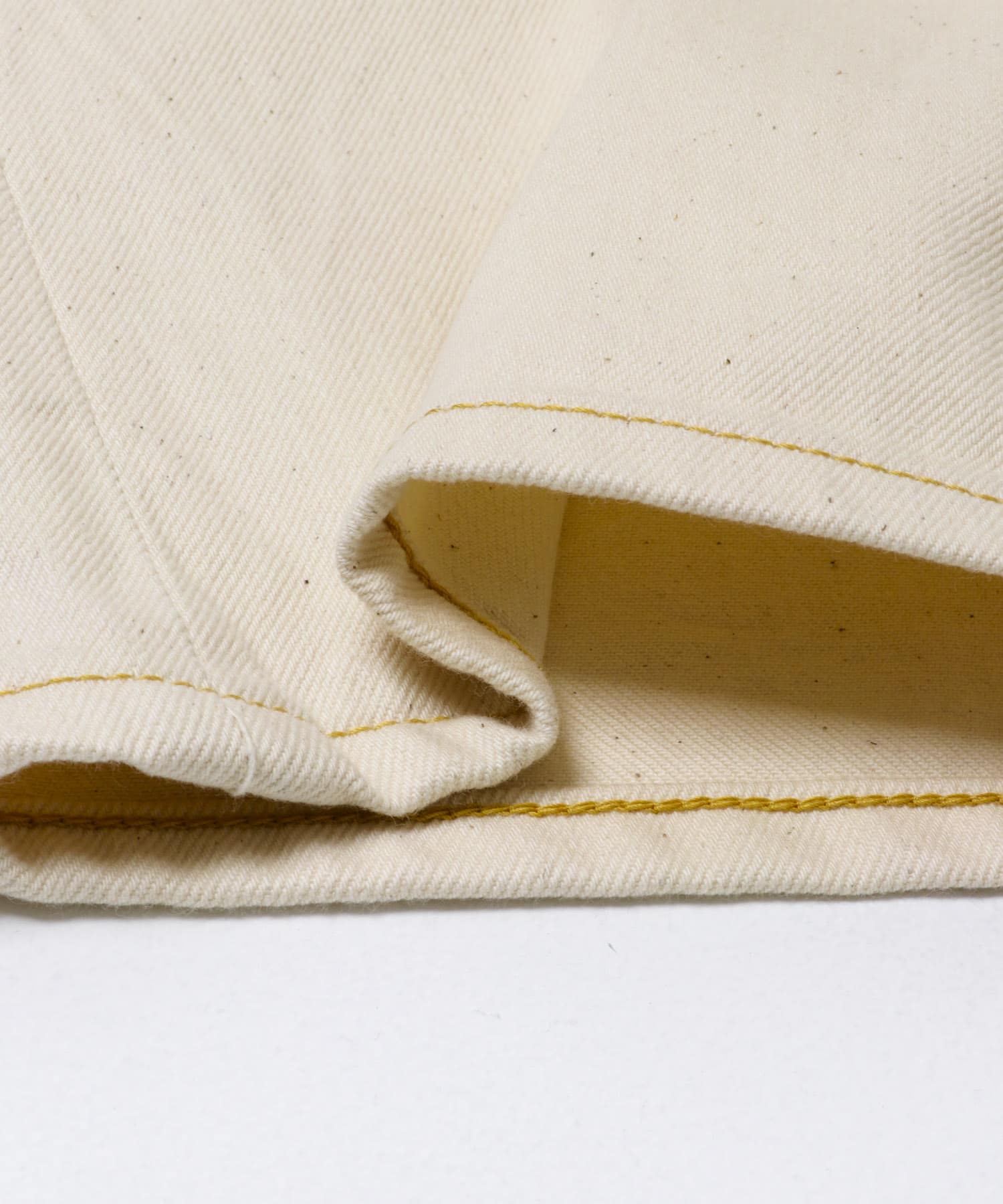HARi　WIDE STRAIGHT WHITE 2