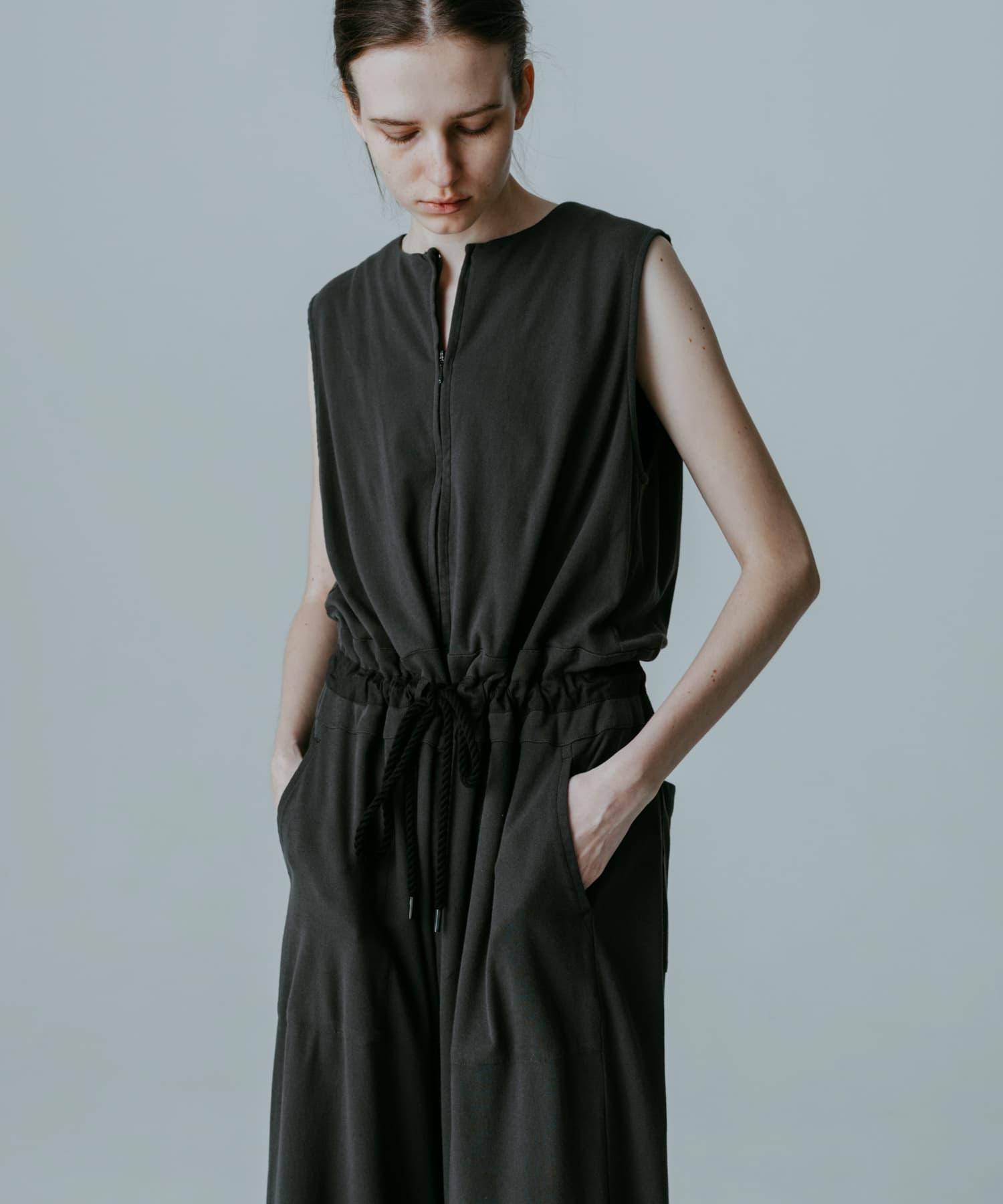 MEYAME SLEEVELESS ALL-IN-ONE(Free BLACK): ボトム｜URBAN RESEARCH