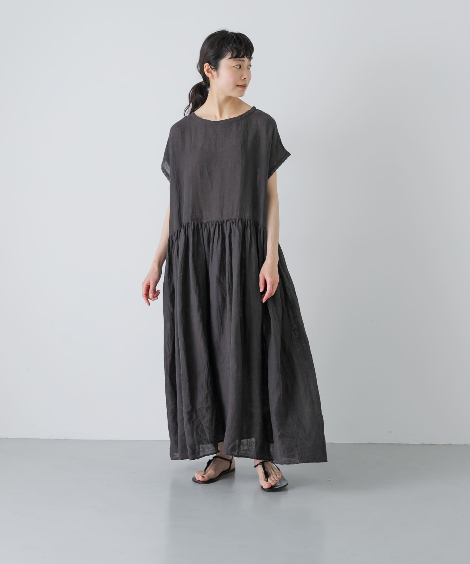 OFF BLACK