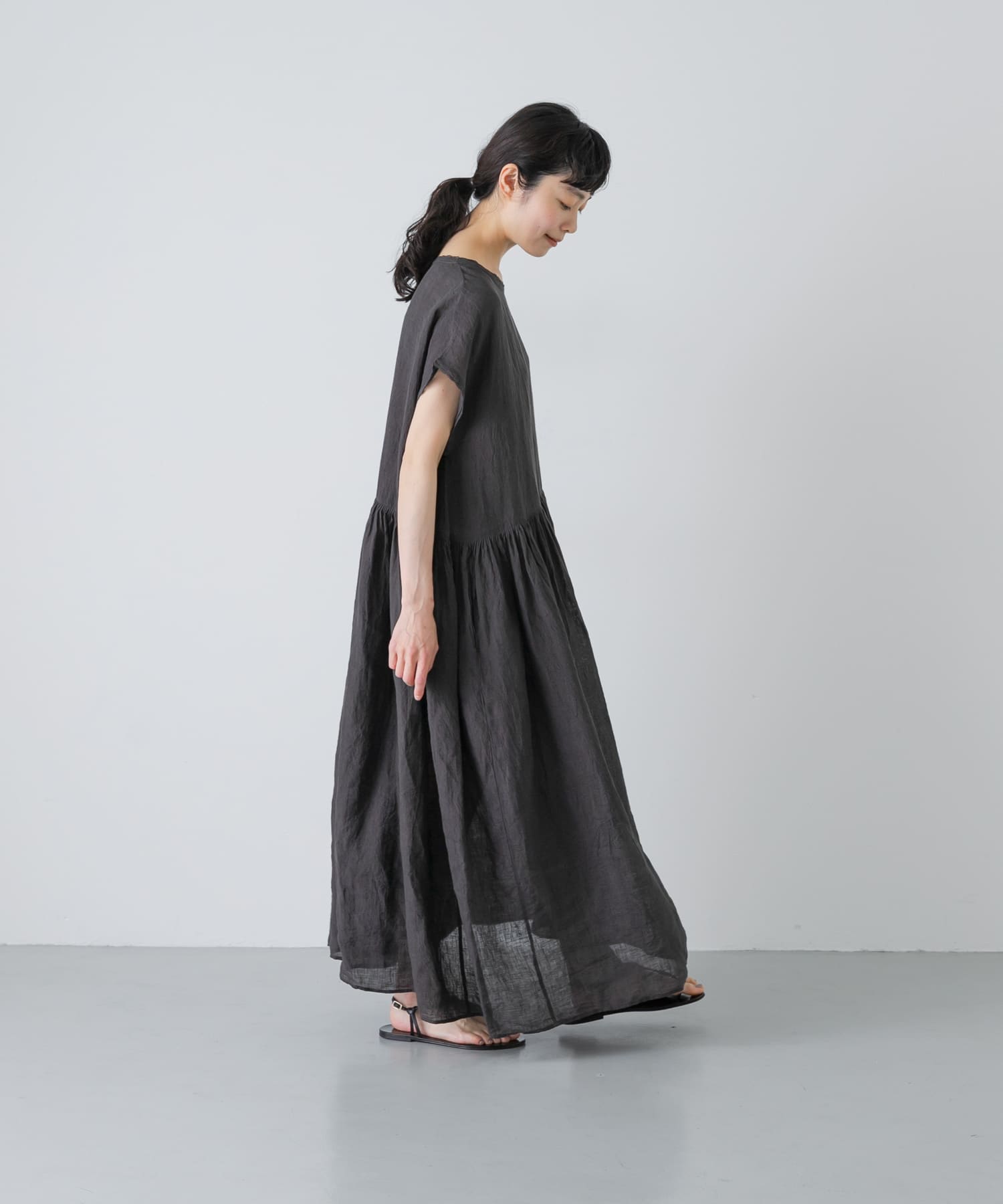 OFF BLACK