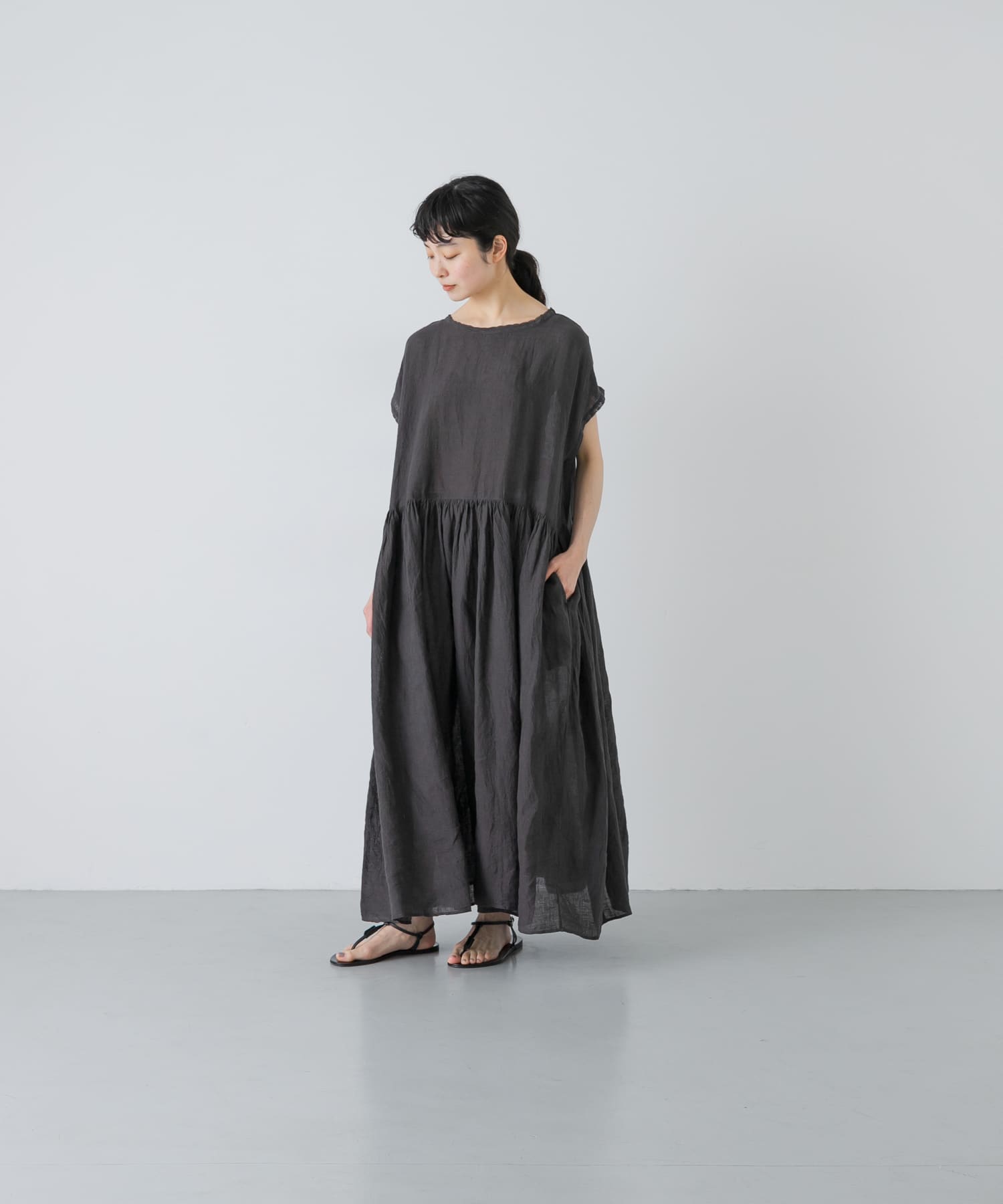 OFF BLACK