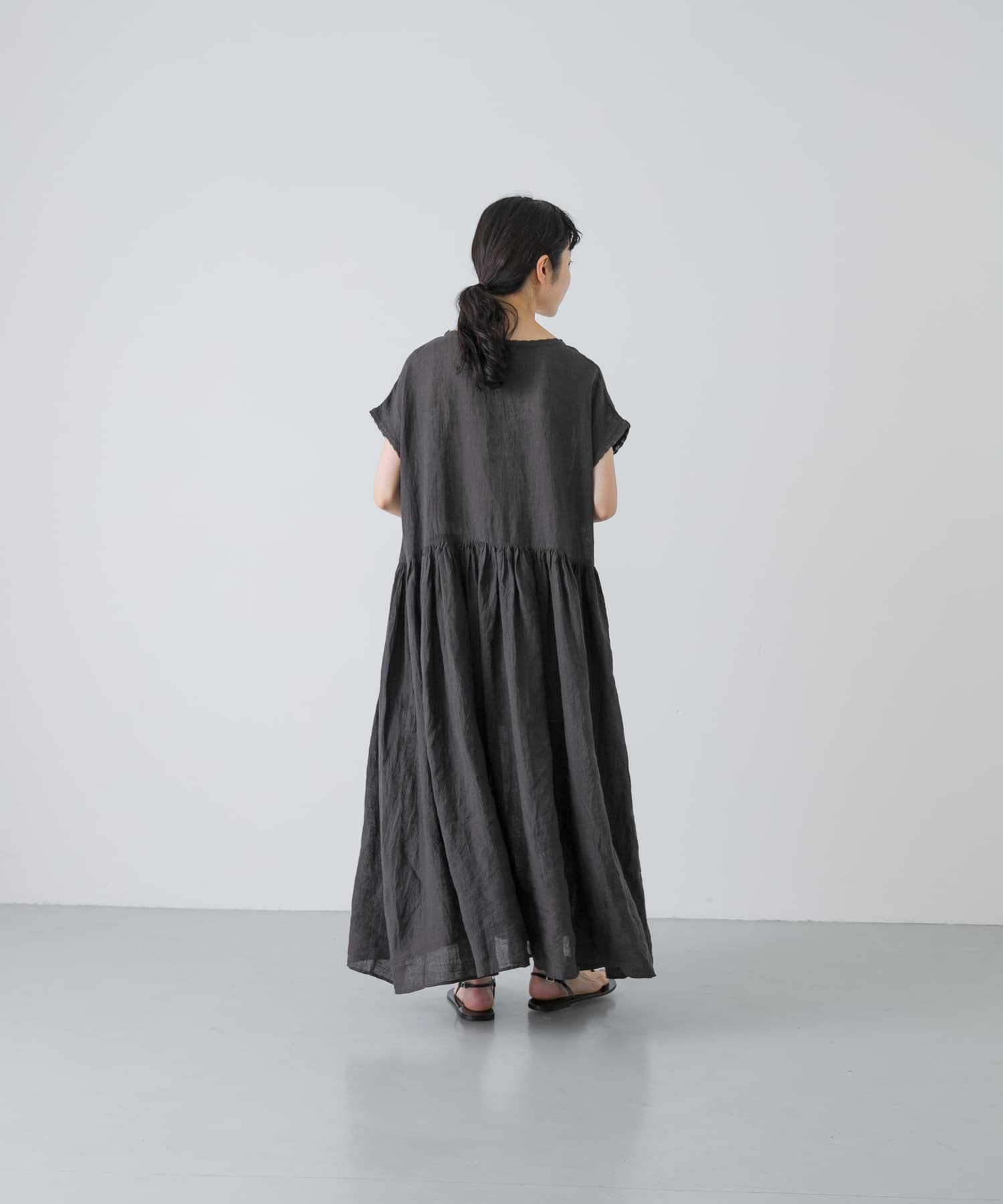 OFF BLACK