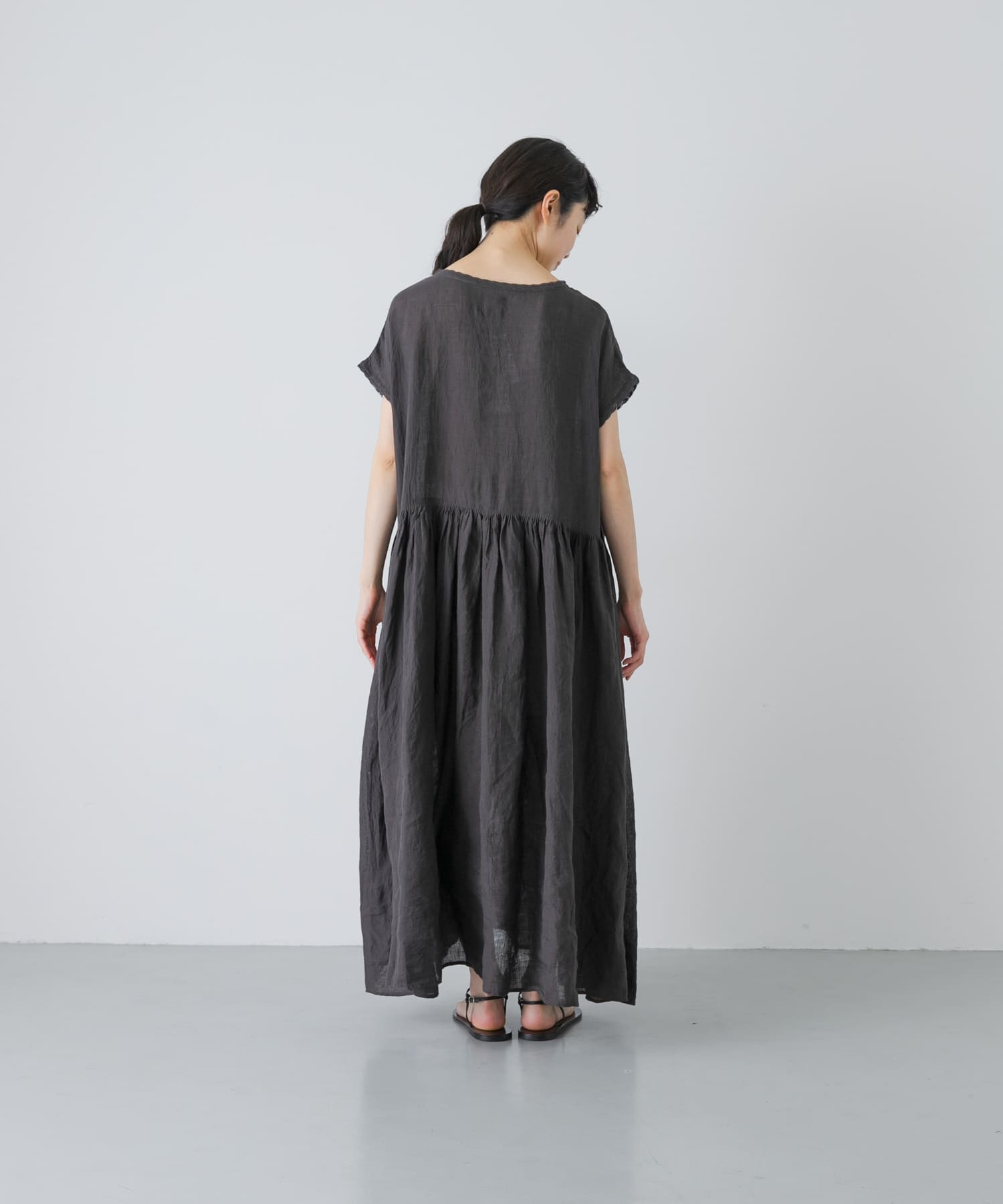 OFF BLACK