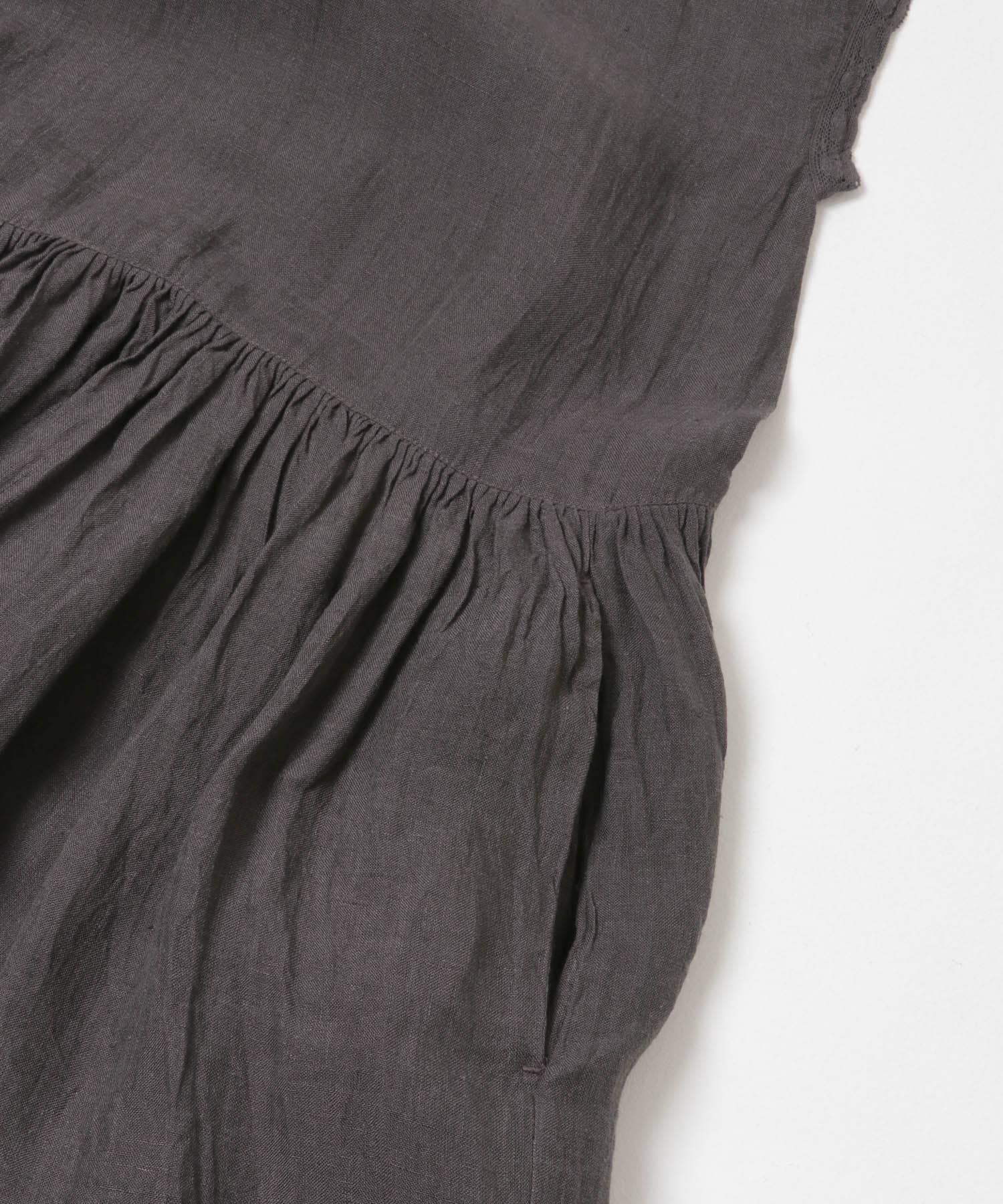 OFF BLACK