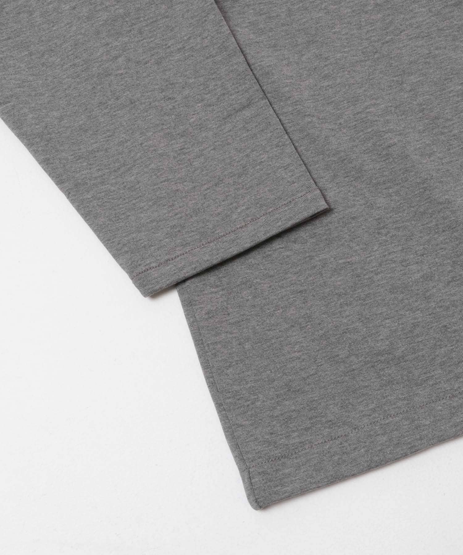 TOP GRAY