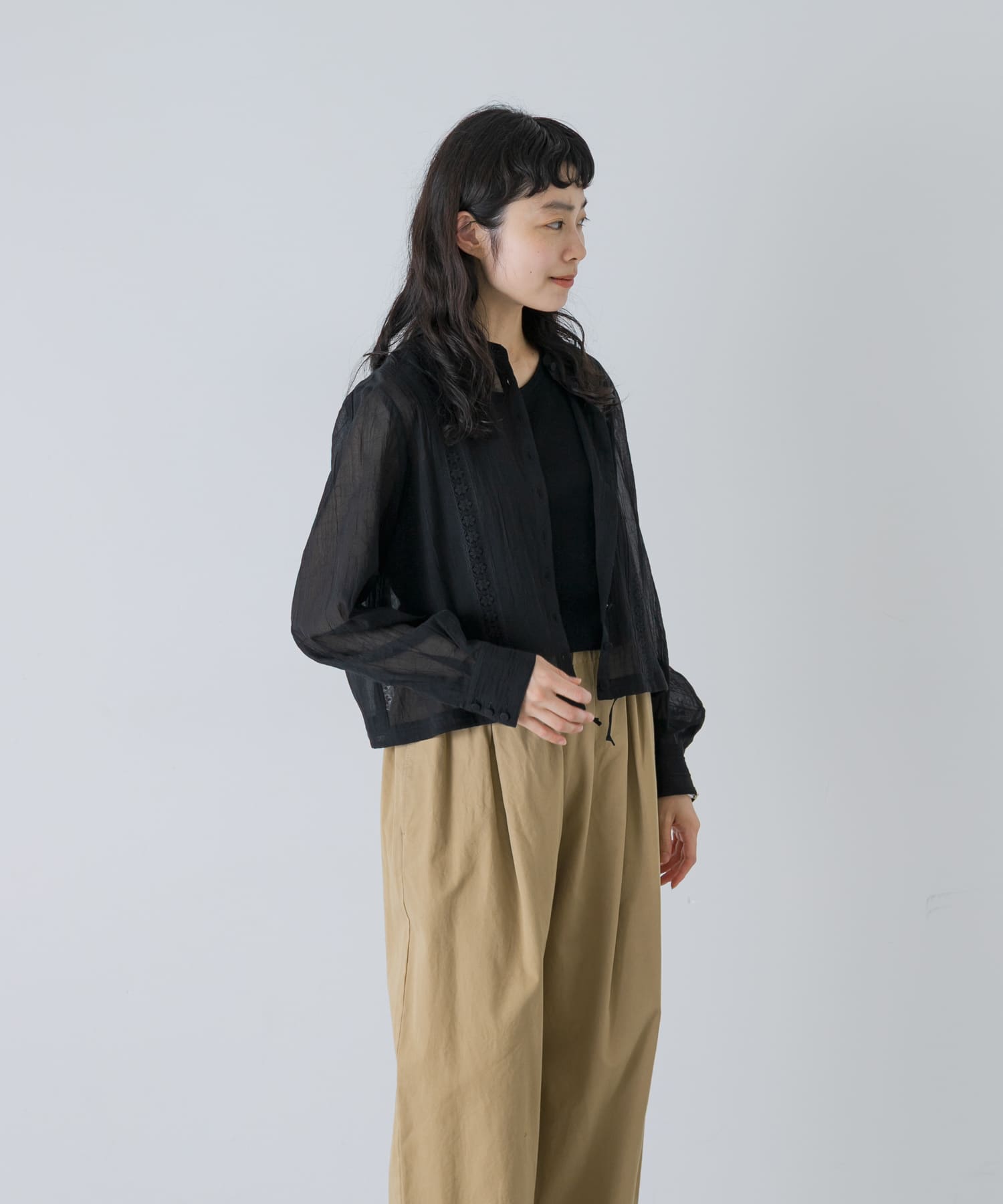 susuri　ウッドペッカーブラウス