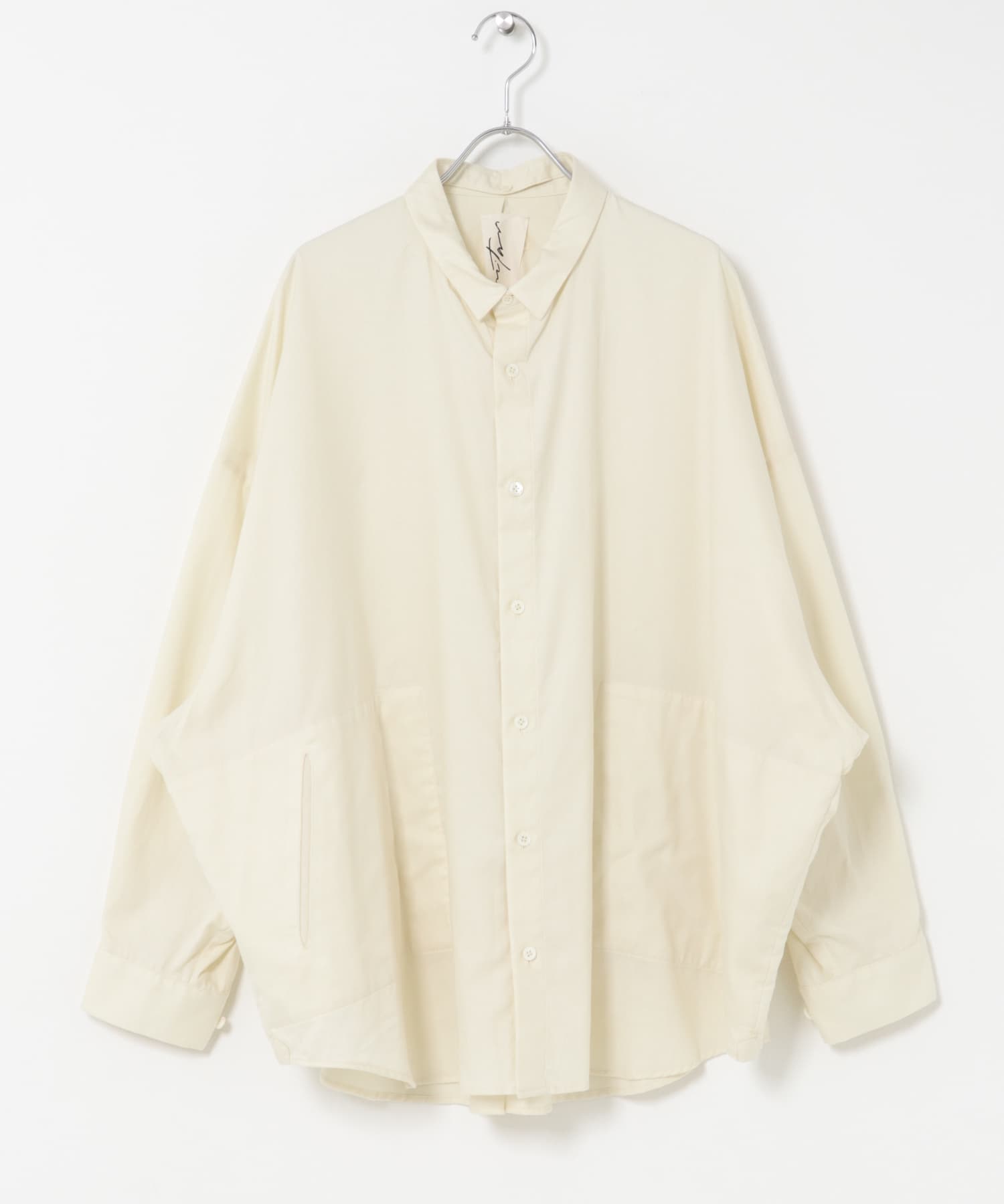 OFF WHITE