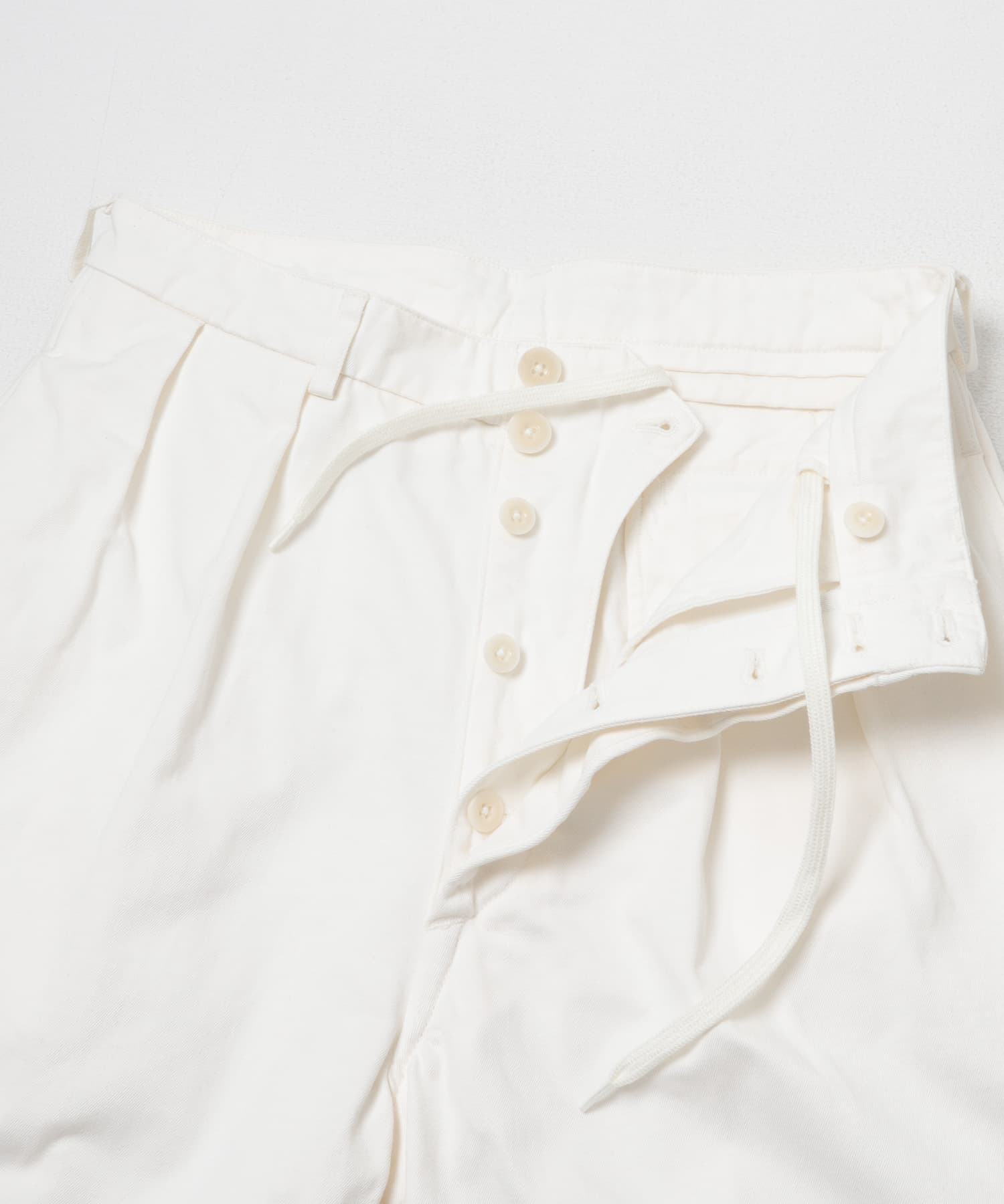 blurhmsROOTSTOCK　52 WIDE CHINO PANTS OFF 1