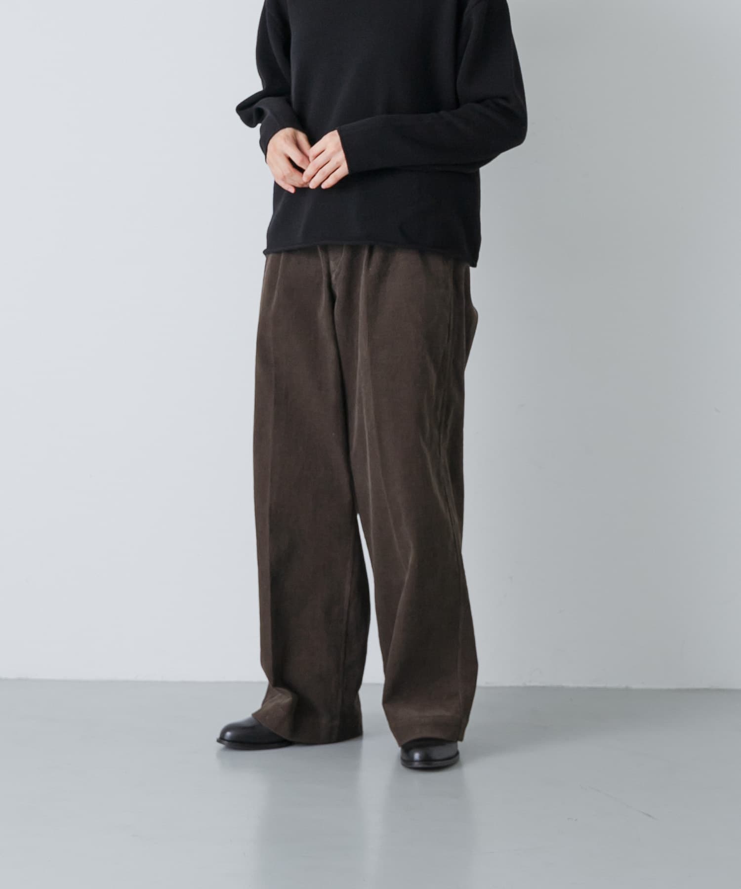 KHAKIBROWN