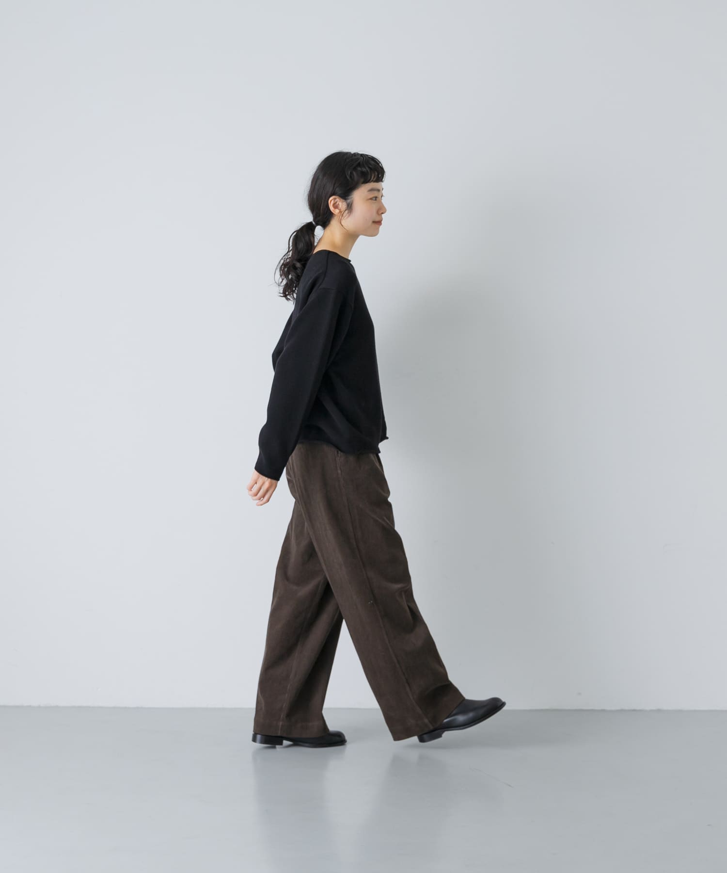 KHAKIBROWN