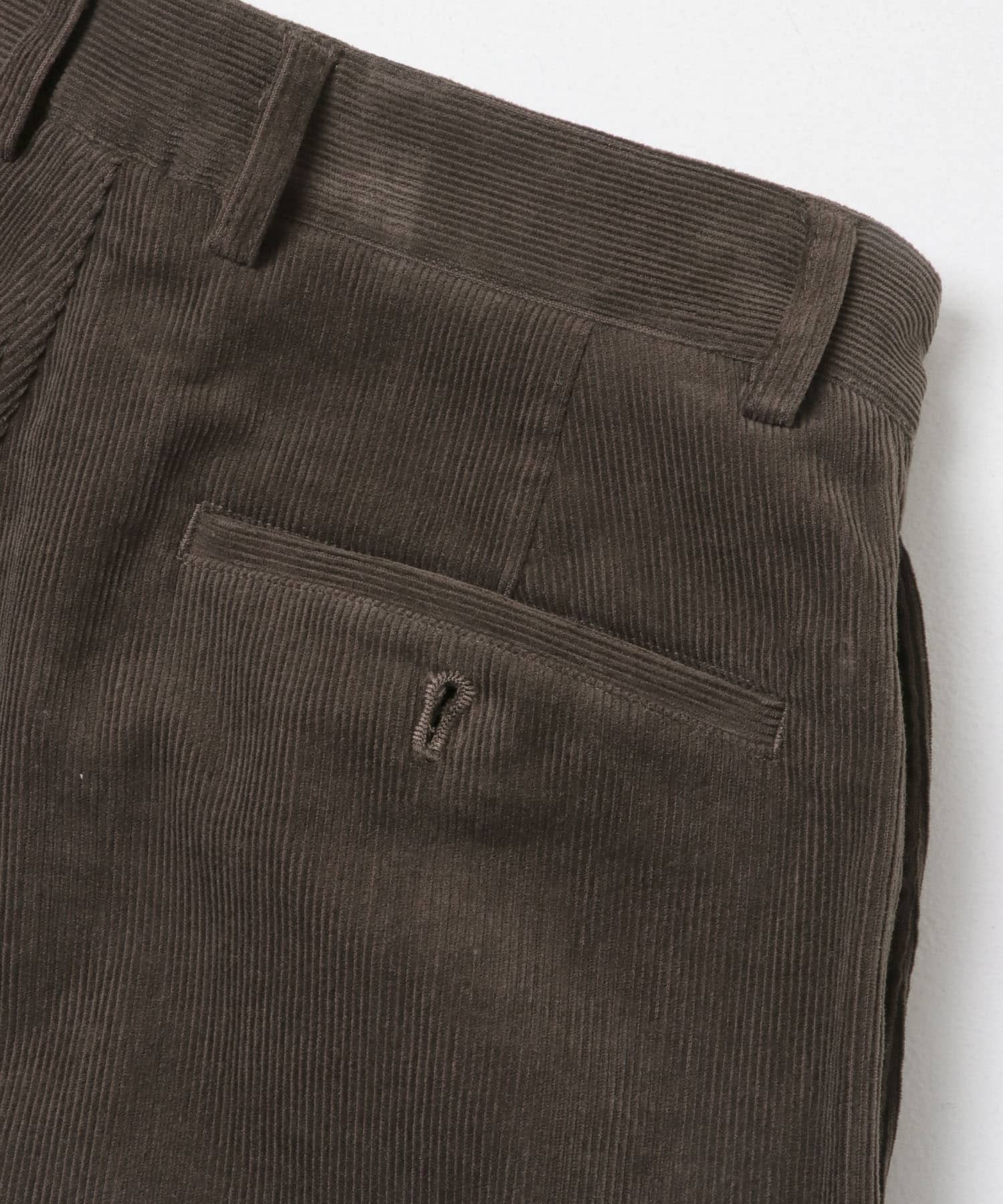 KHAKIBROWN