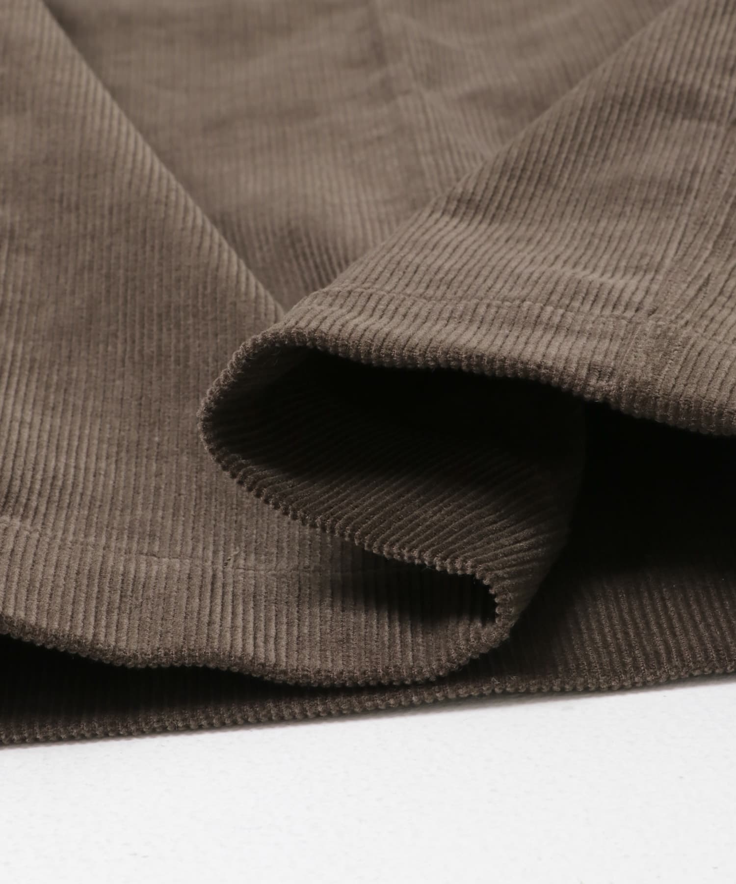 KHAKIBROWN