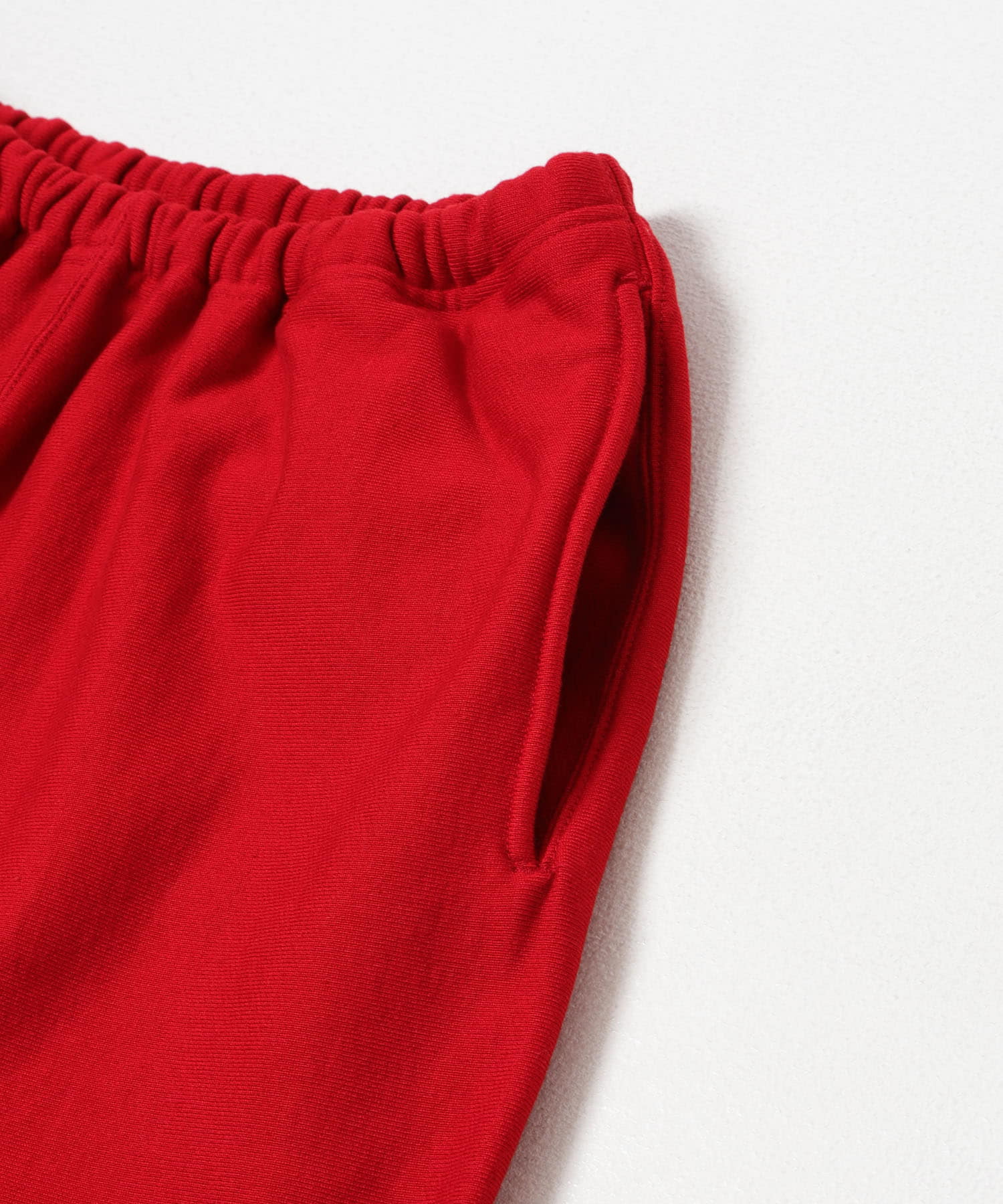 DARK RED