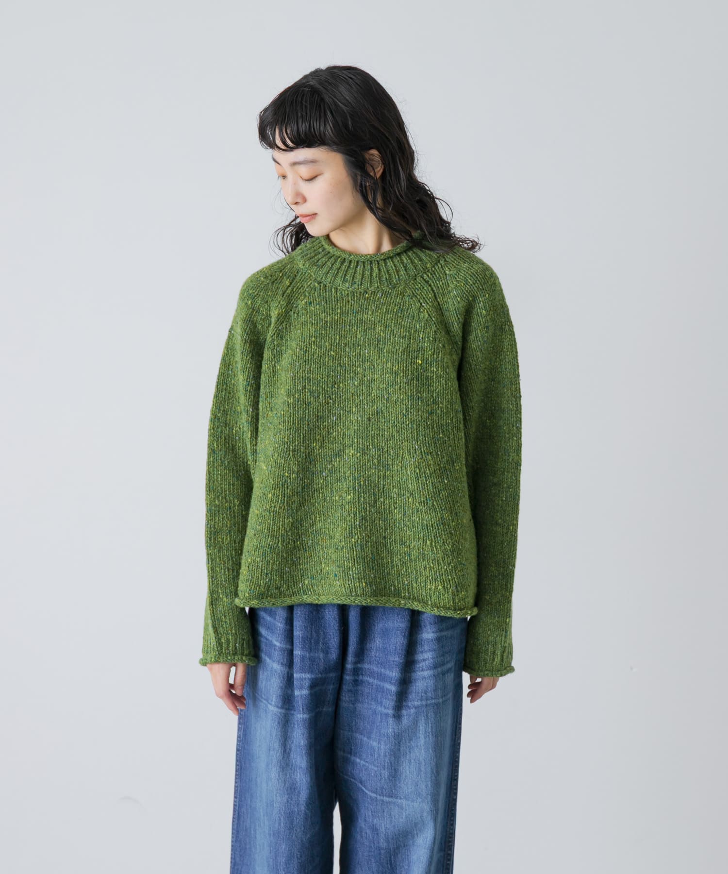 GREEN