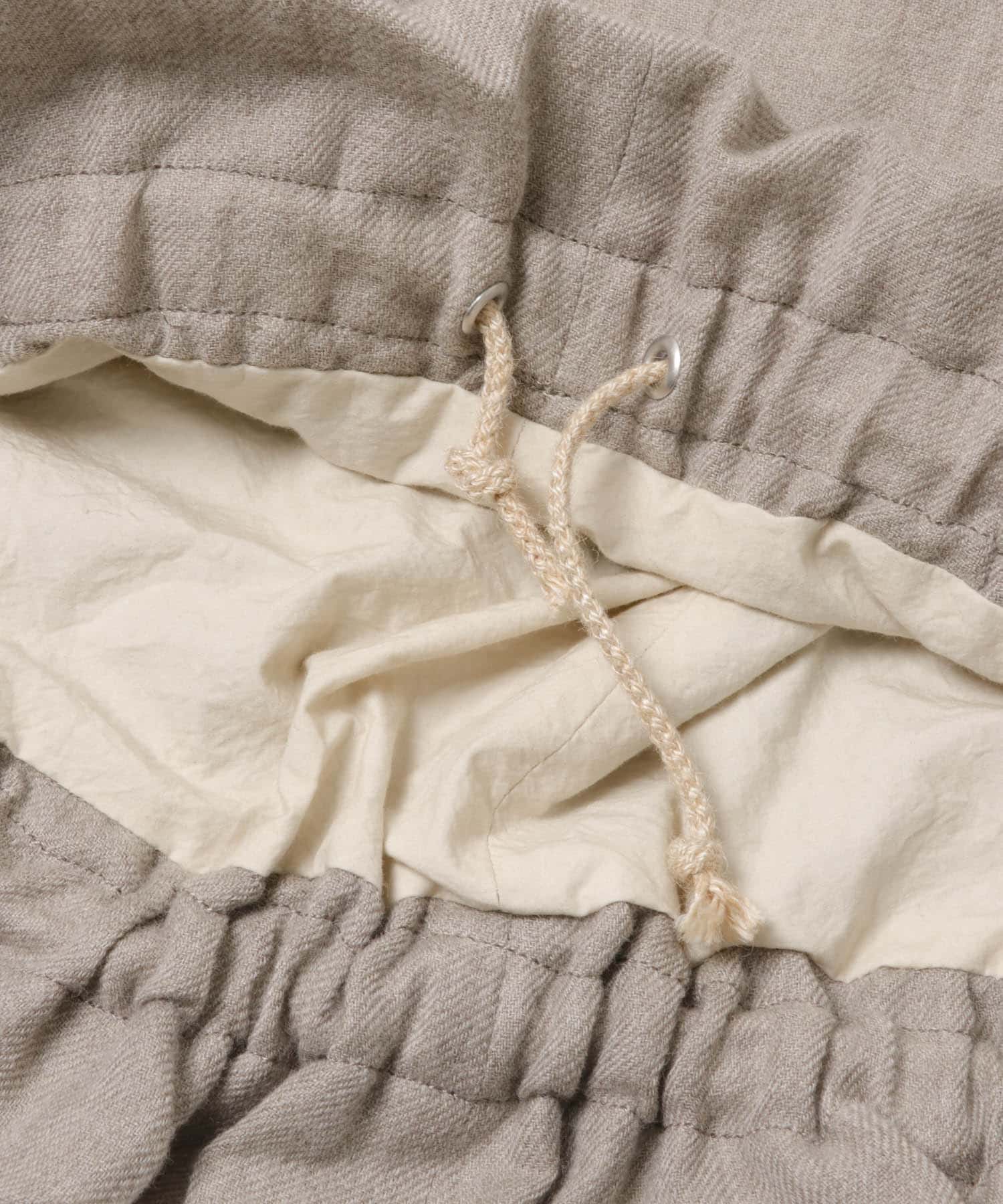 TOP BEIGE