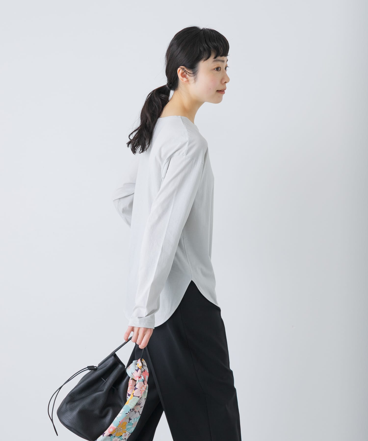 シフォン天竺カットソー