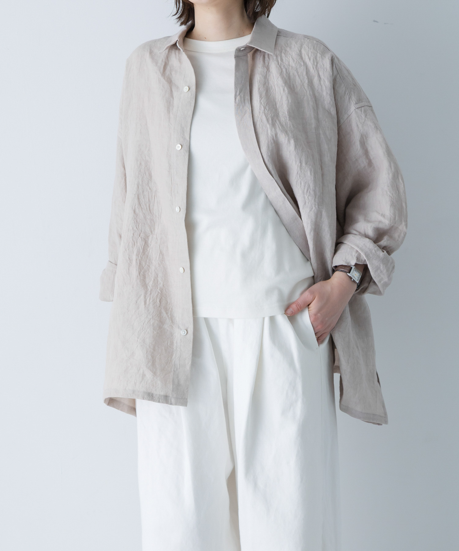『ユニセックス』ドライリネンボックスシャツ