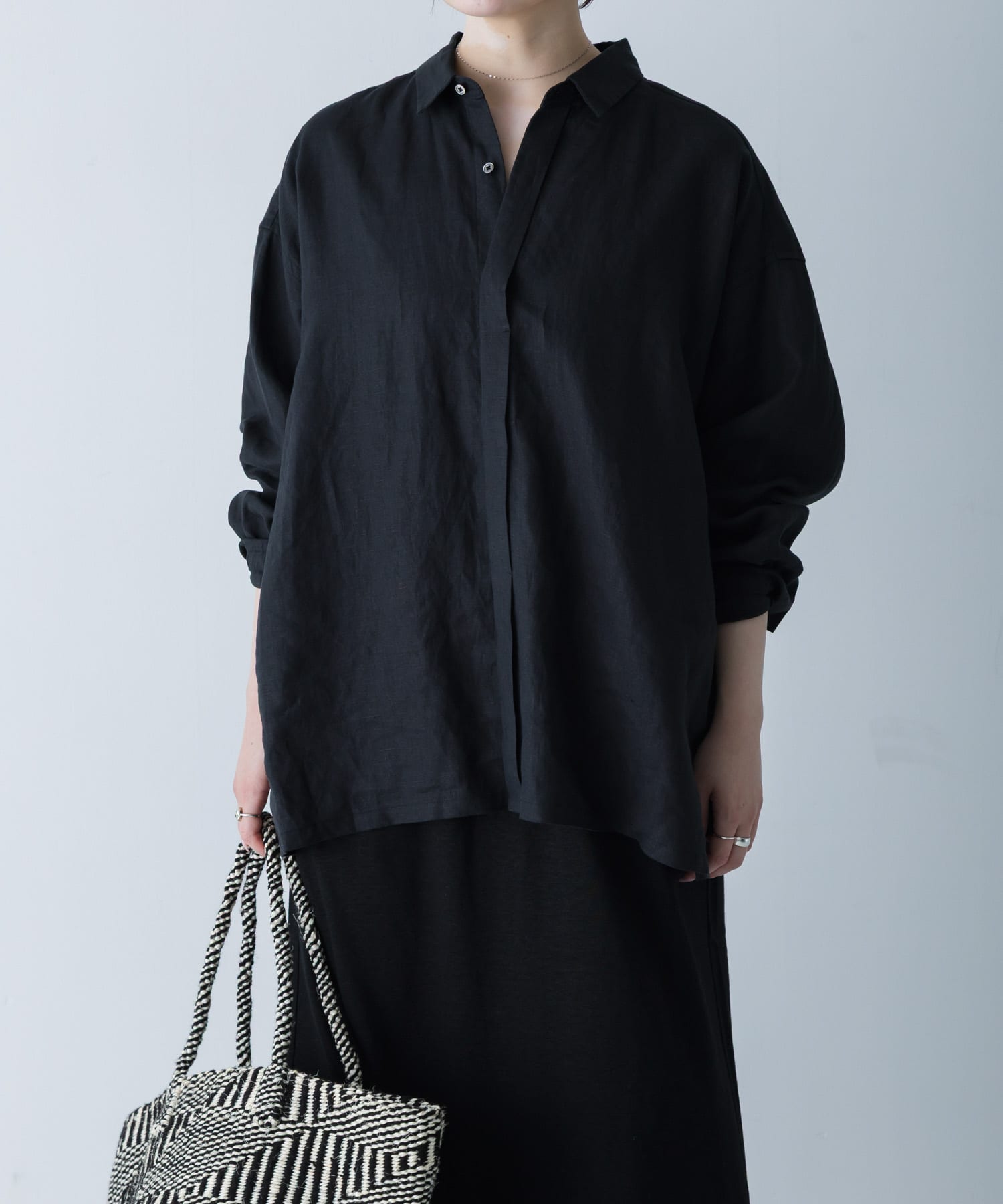 リネンレギュラーボックスシャツ