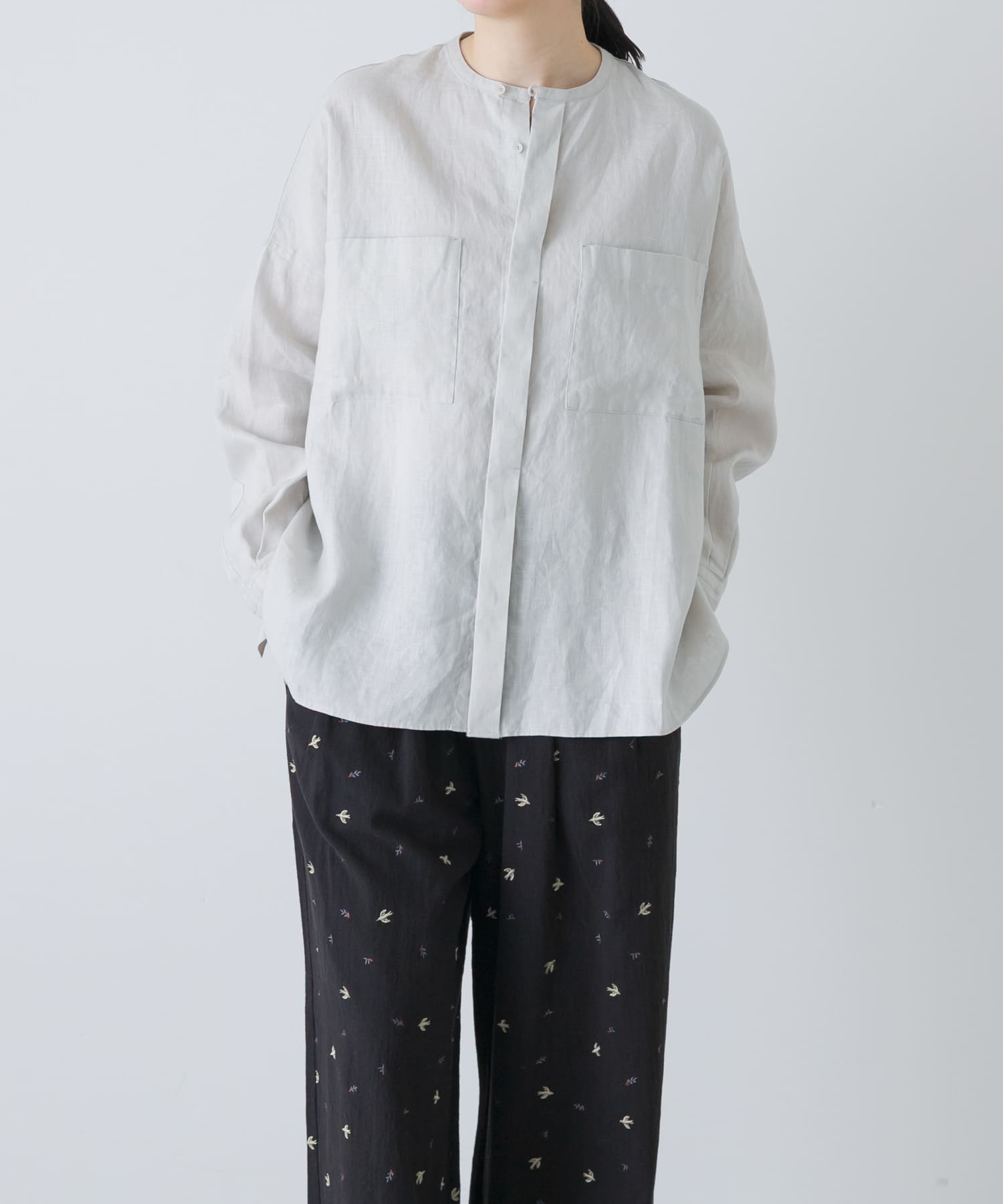 LIGHT GRAY