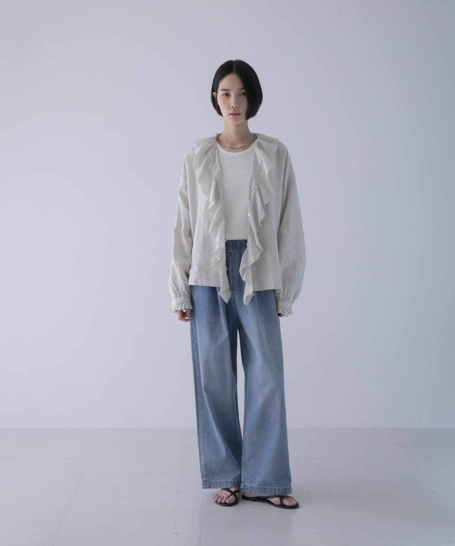 LIGHT GRAY