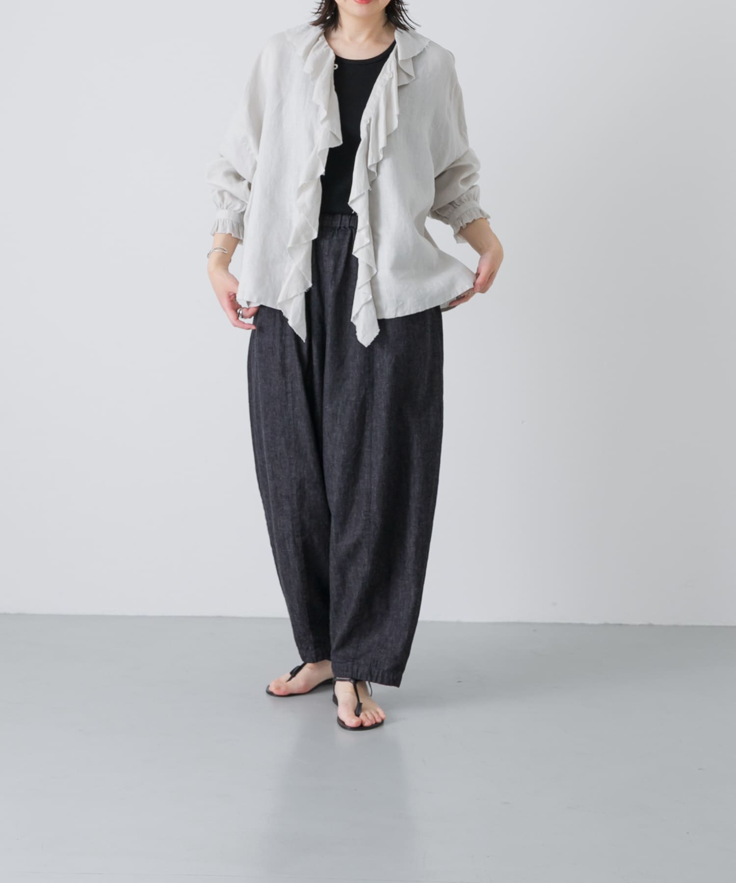 LIGHT GRAY