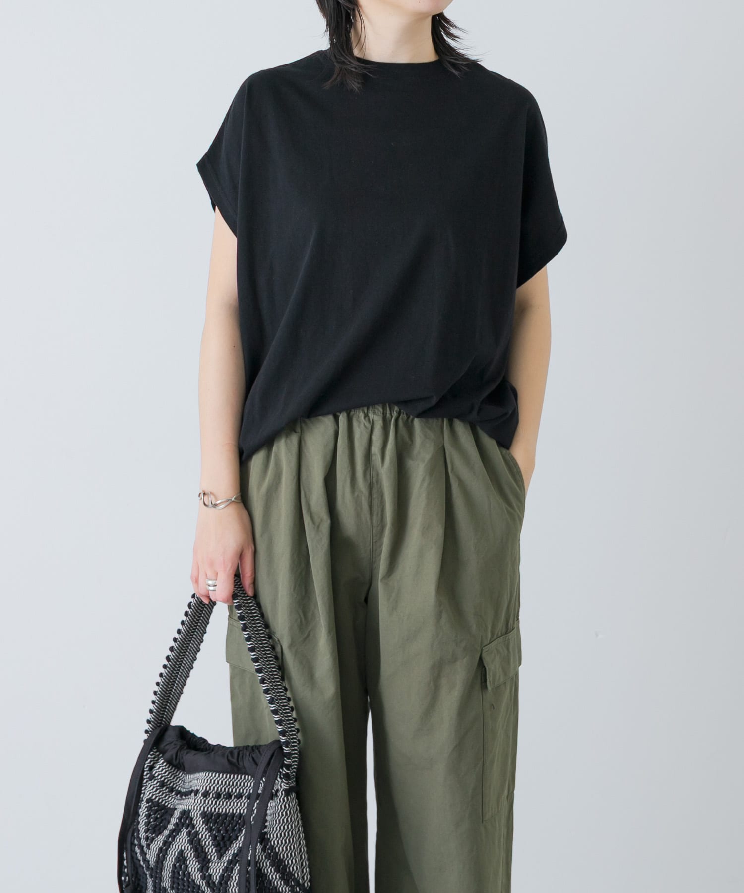 フレンチスリーブカットソー(Free BLACK): トップス｜URBAN RESEARCH