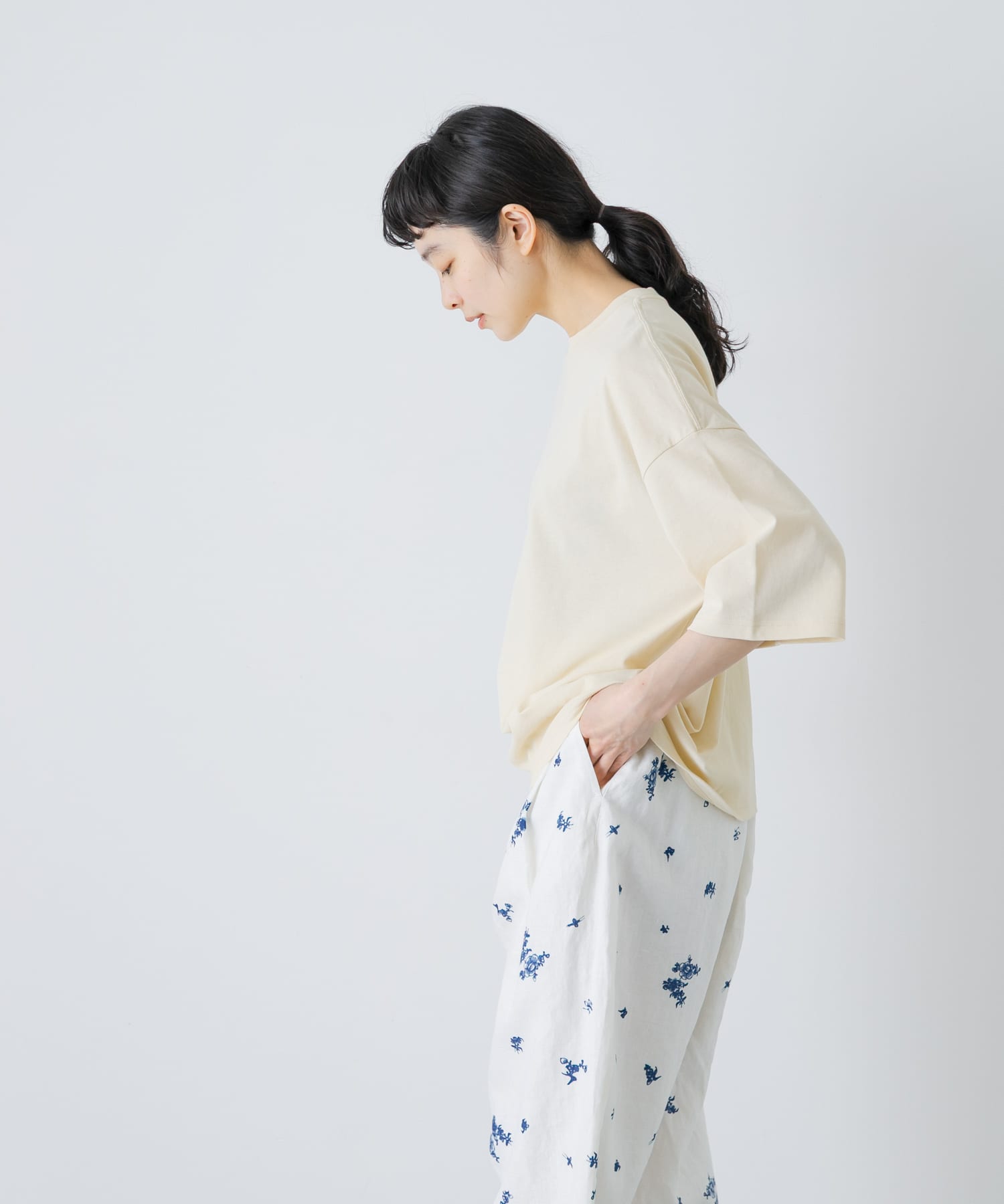 YEL BEIGE