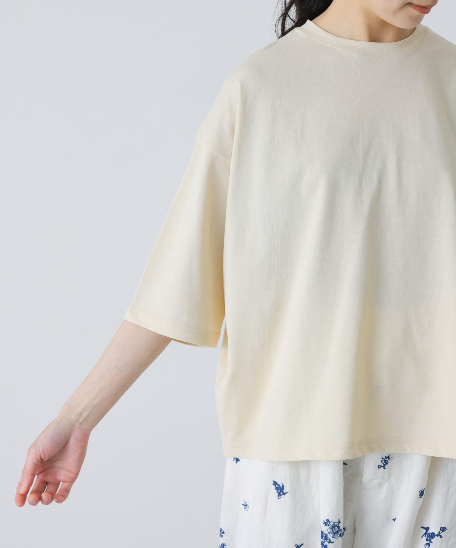YEL BEIGE