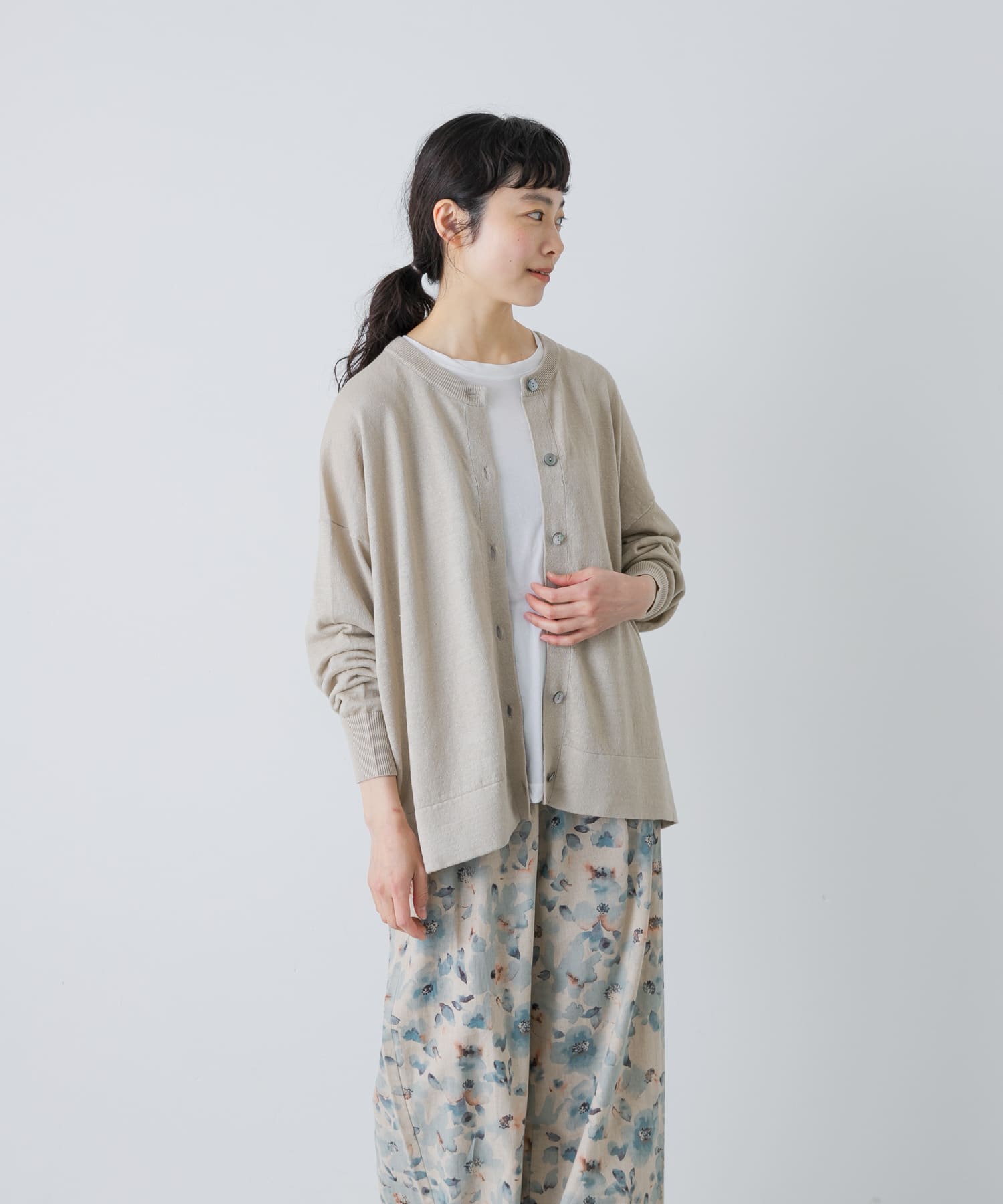 リネンワイドクルーネックカーディガン