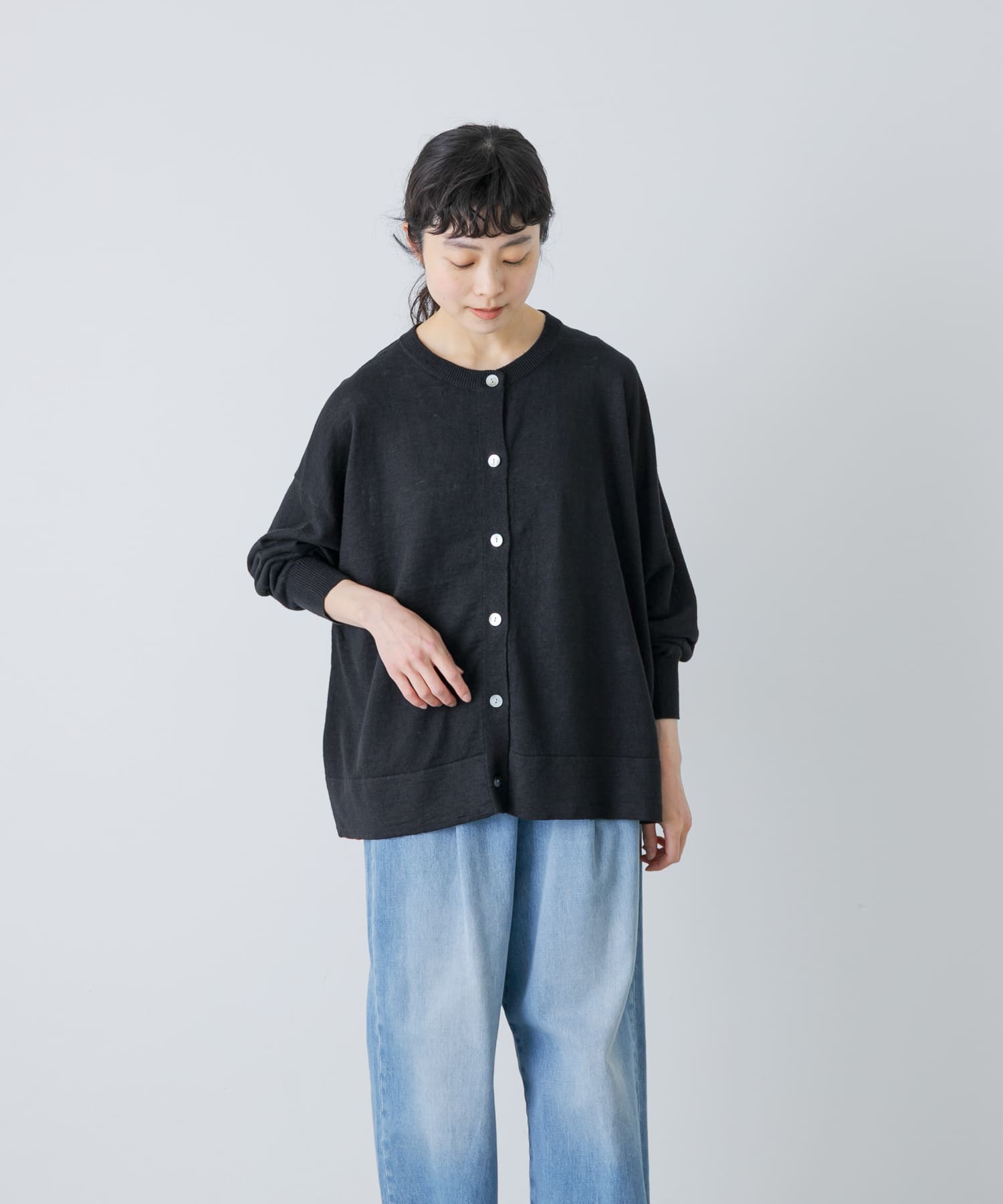 リネンワイドクルーネックカーディガン
